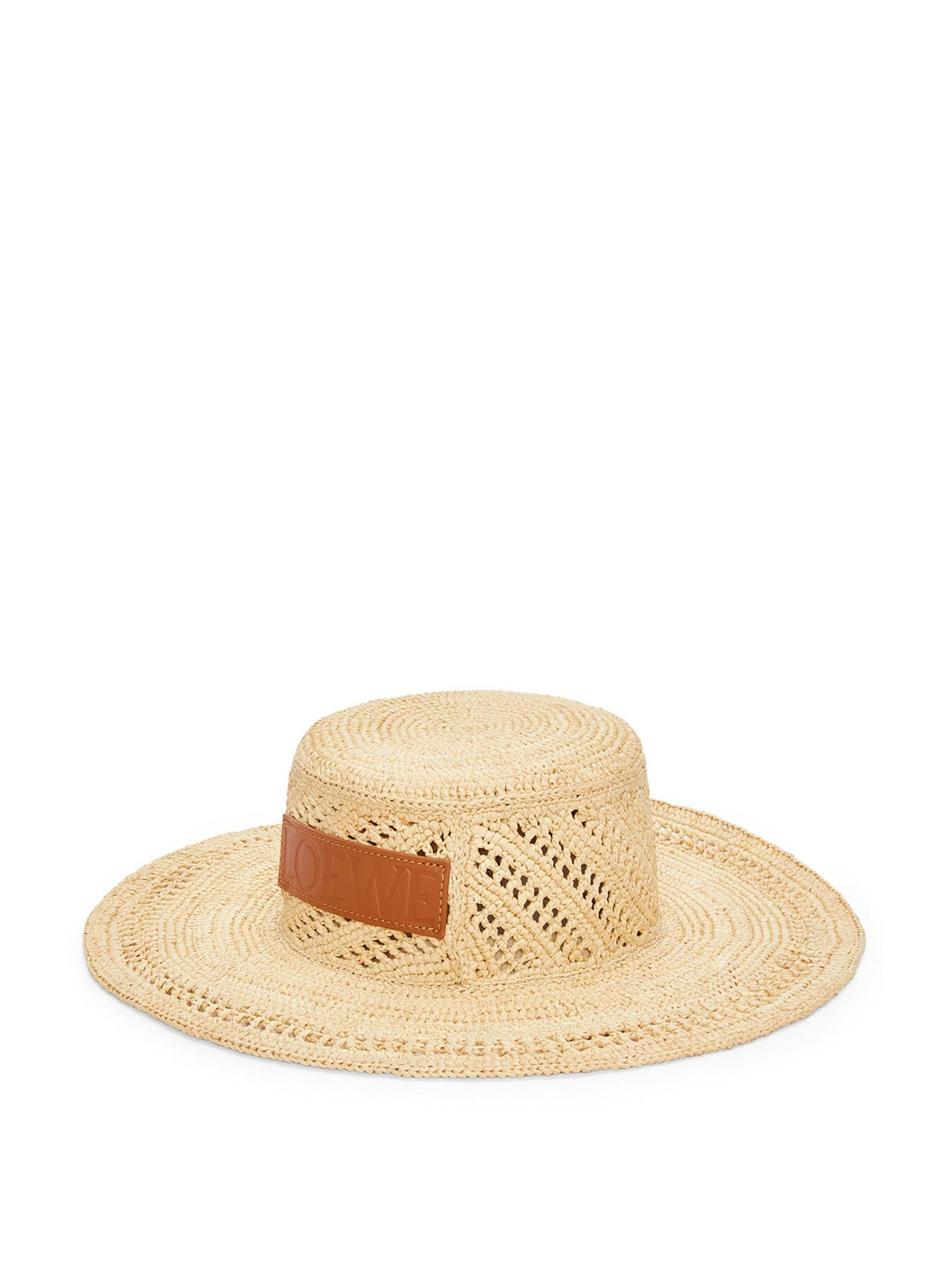 Fisherman hat in raffia