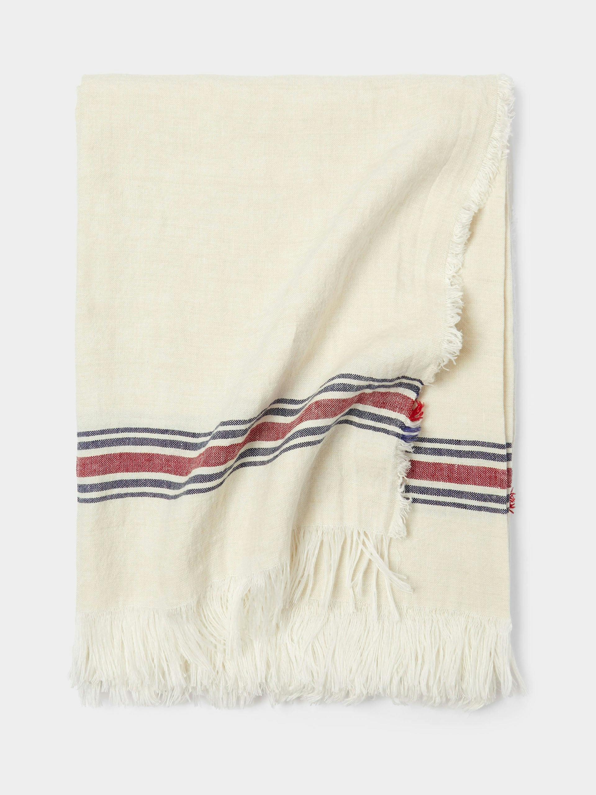 Generosita large handwoven linen towel