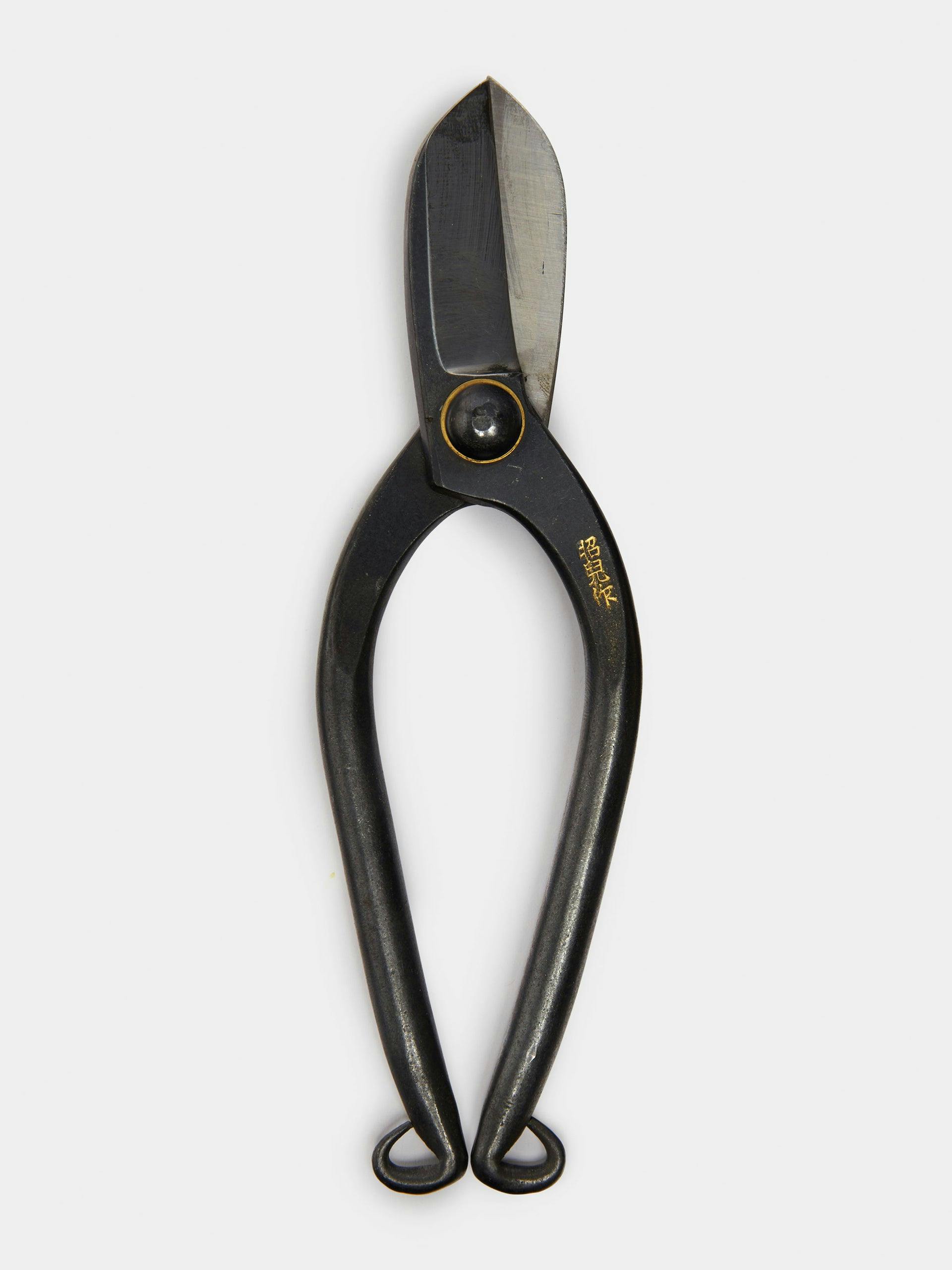 Black Ikenobo flower scissors