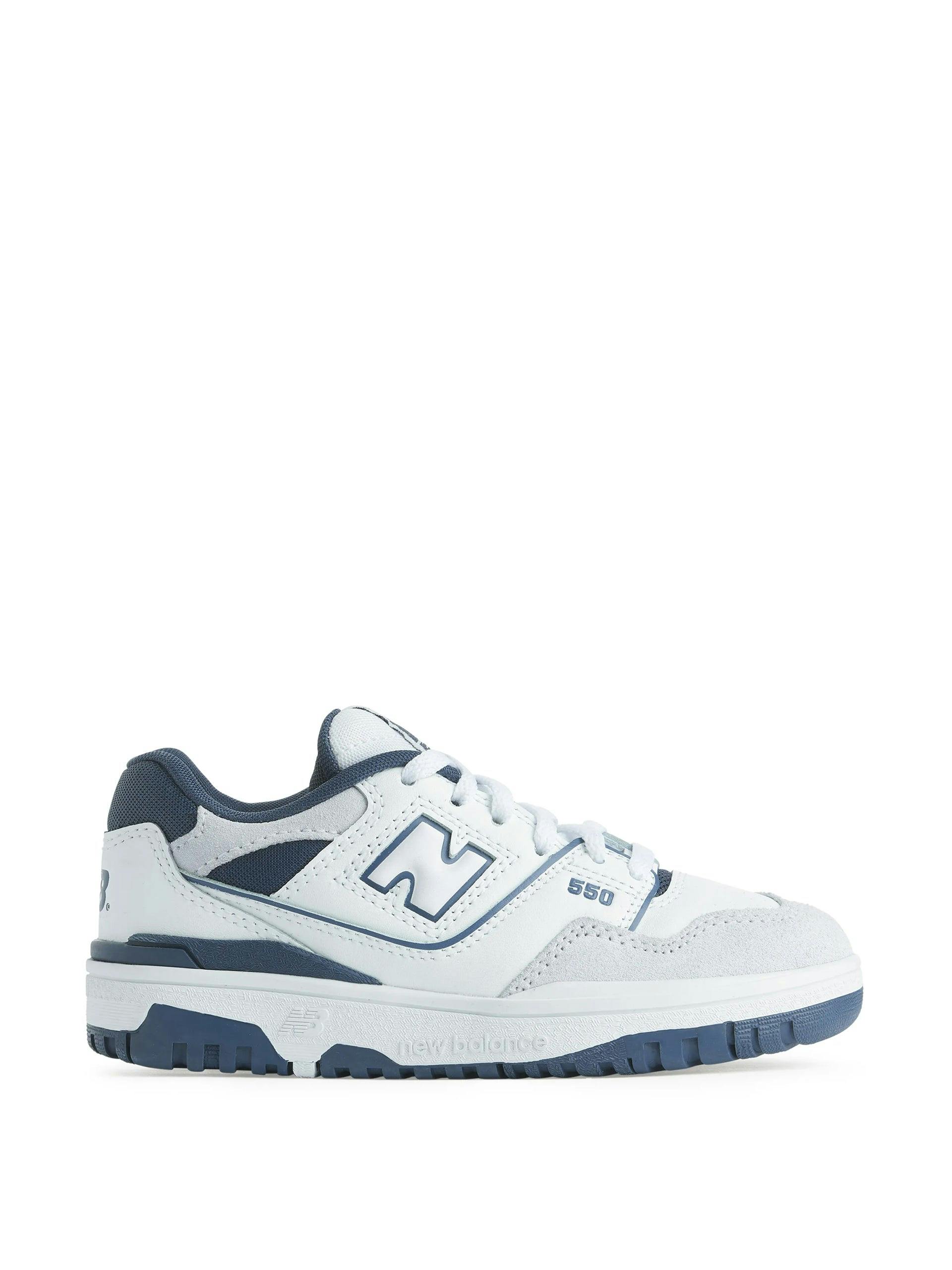 550 youth trainers in white and navy