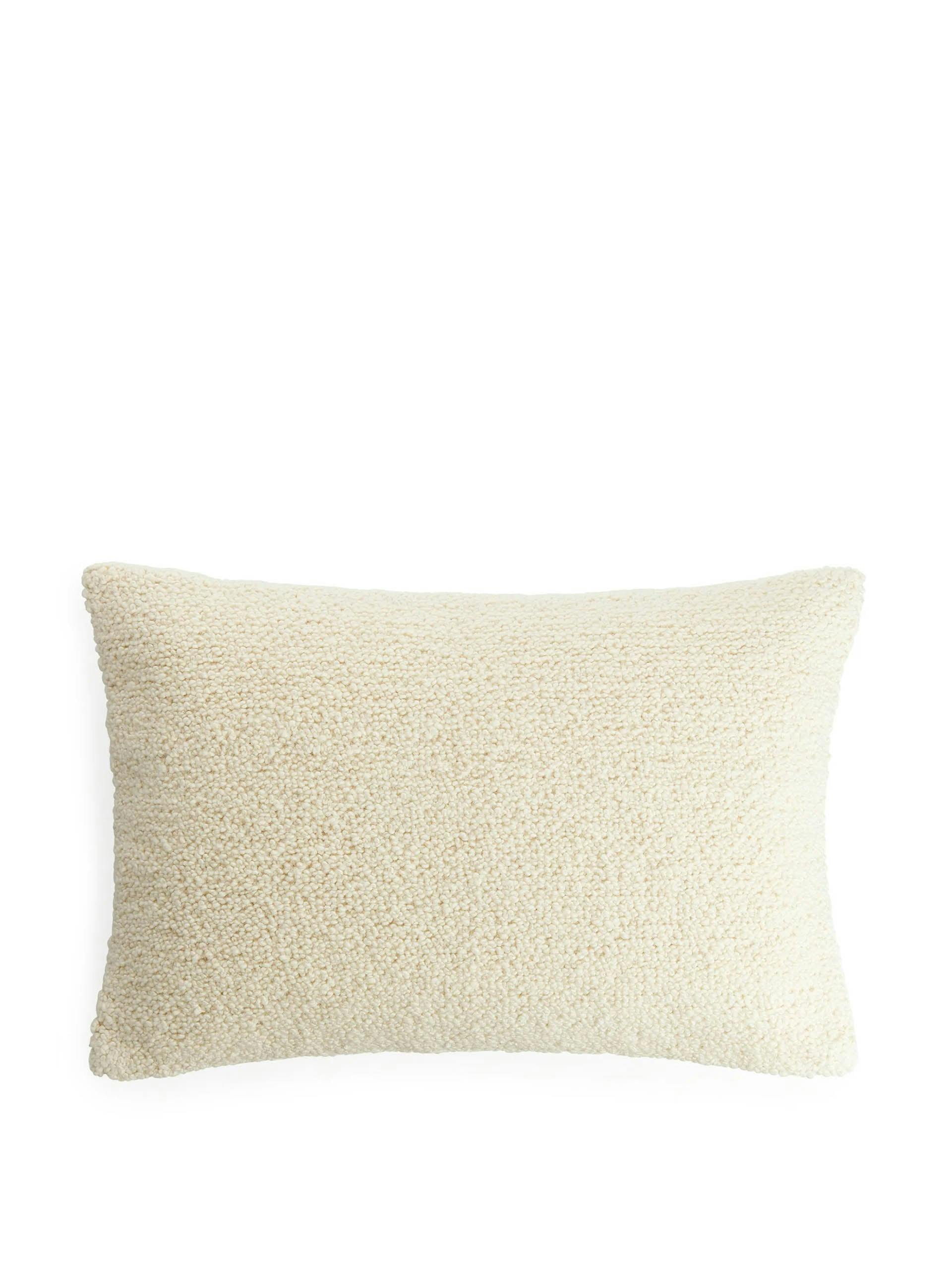 Beige handwoven wool cushion cover