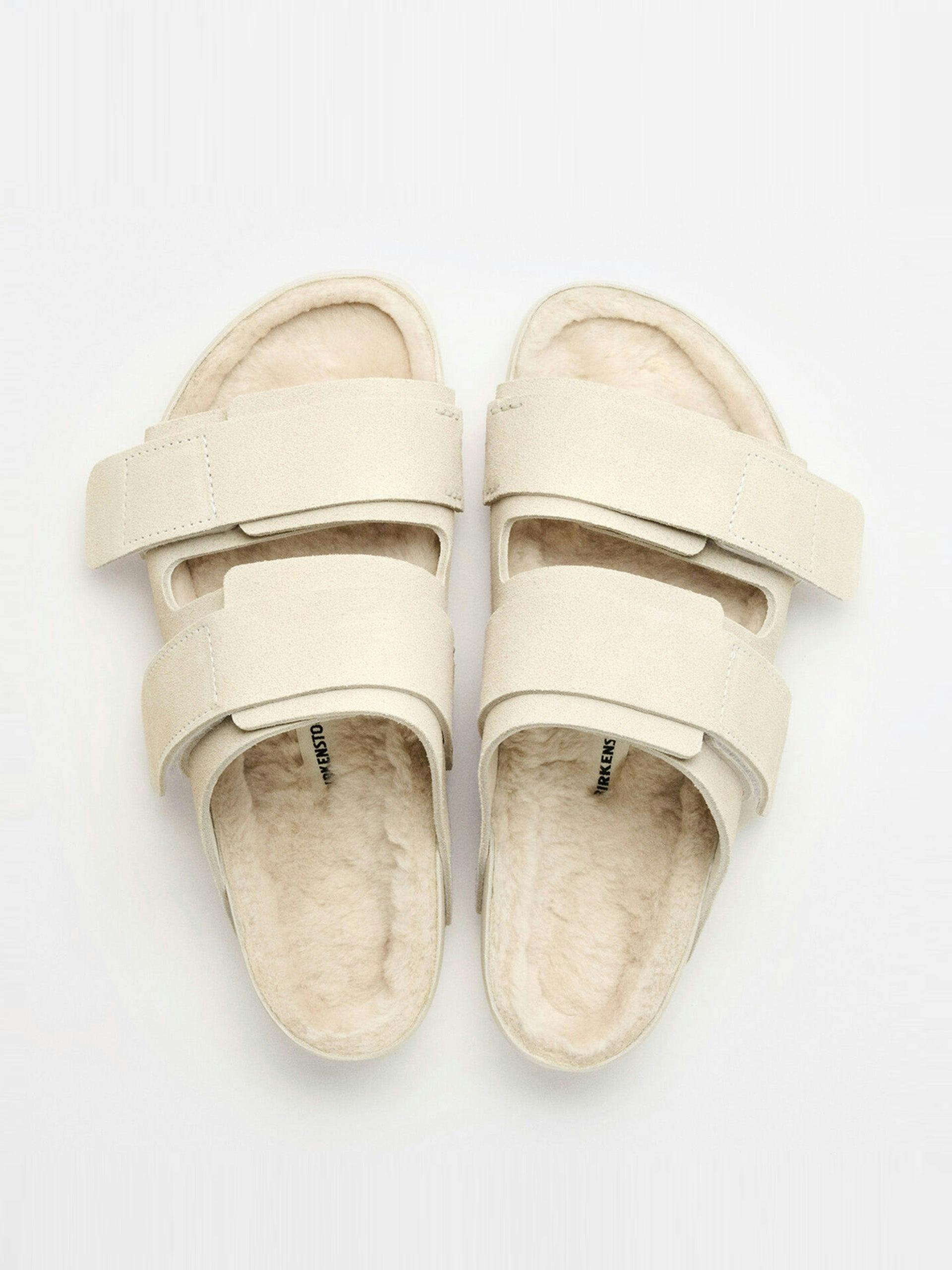 Uji Suede Tekla slides