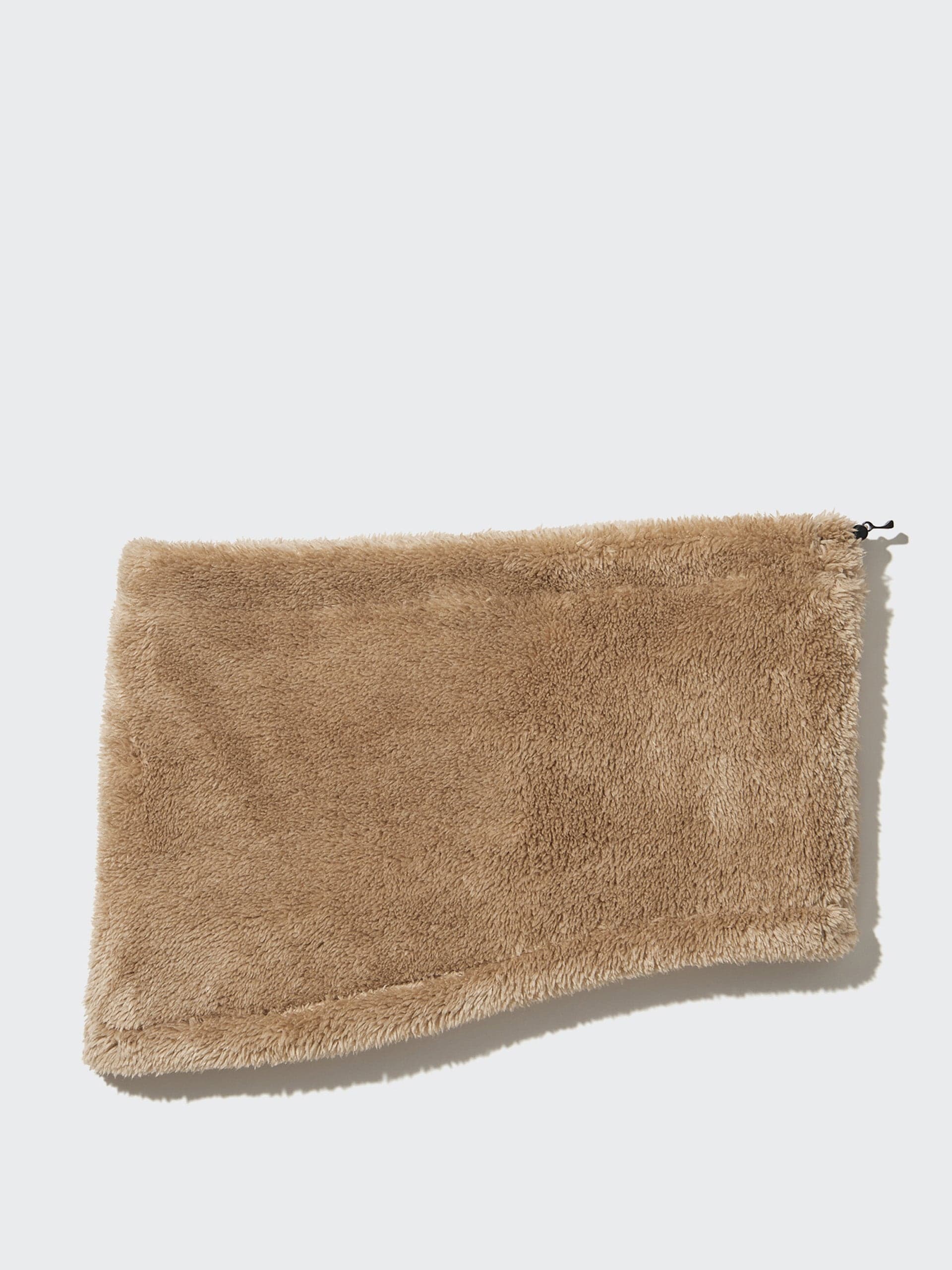 HEATTECH fluffy fleece neck warmer in beige