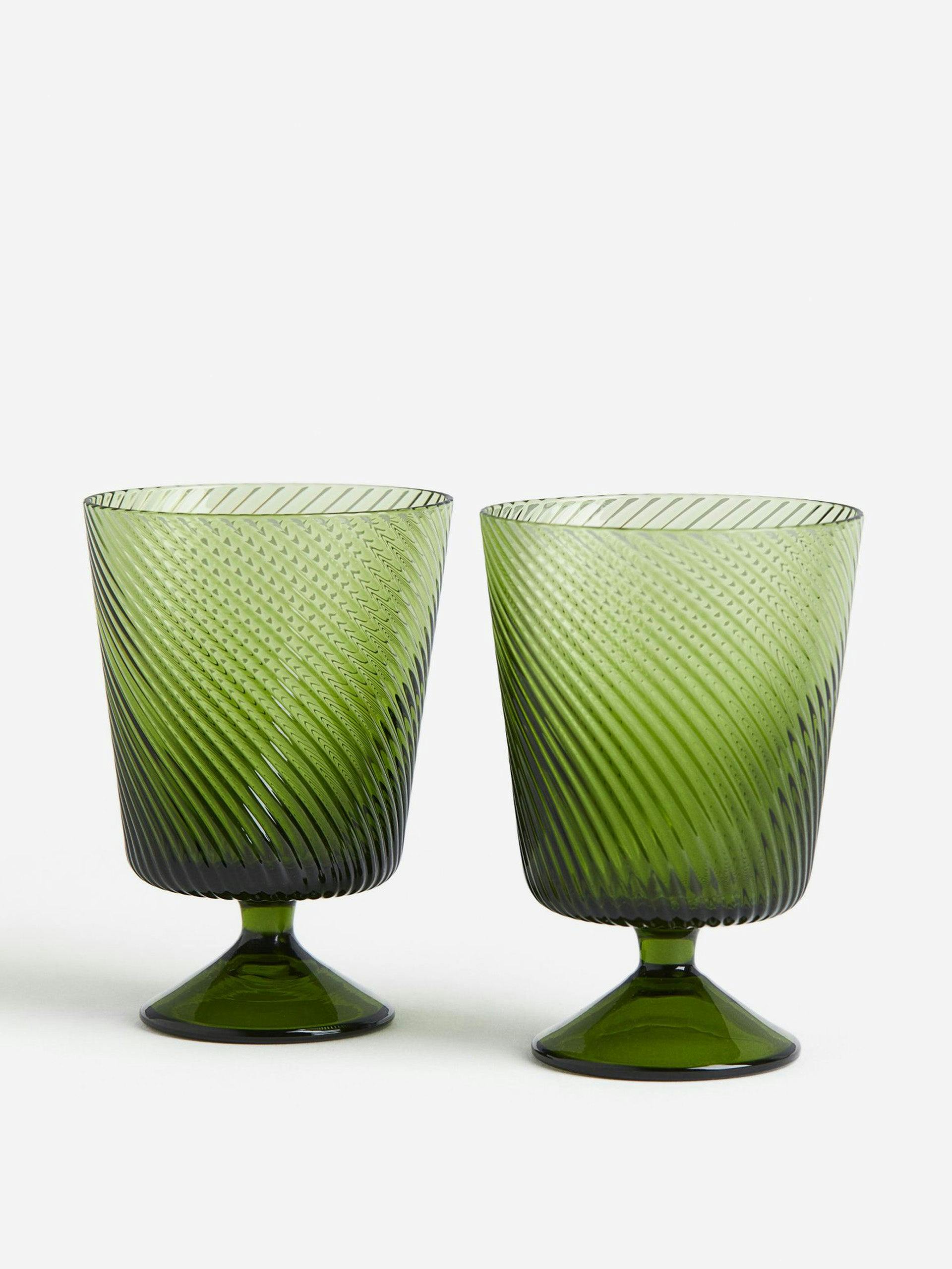 Green swirled wine glasses (set of 2)