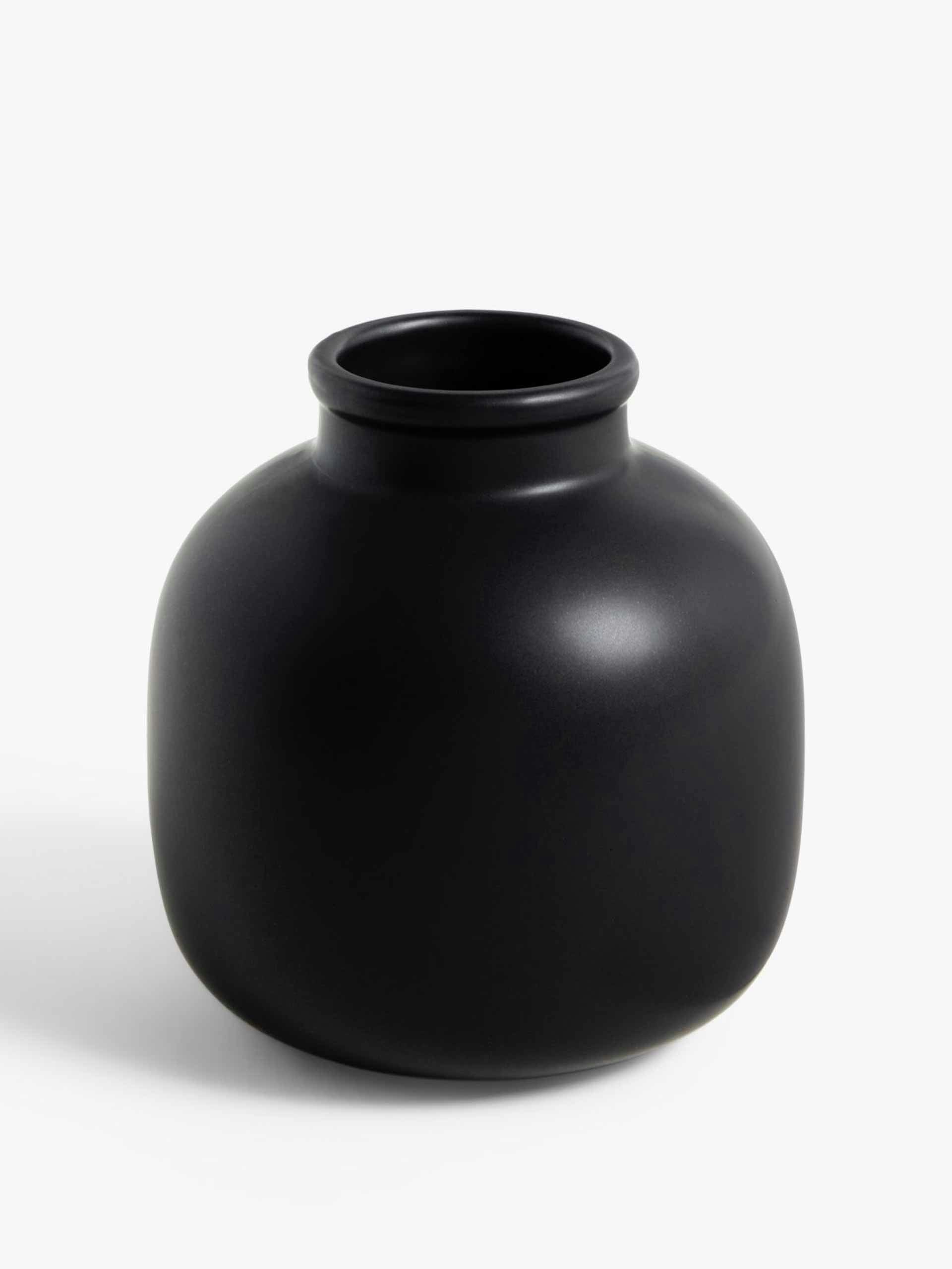 Black clay vase