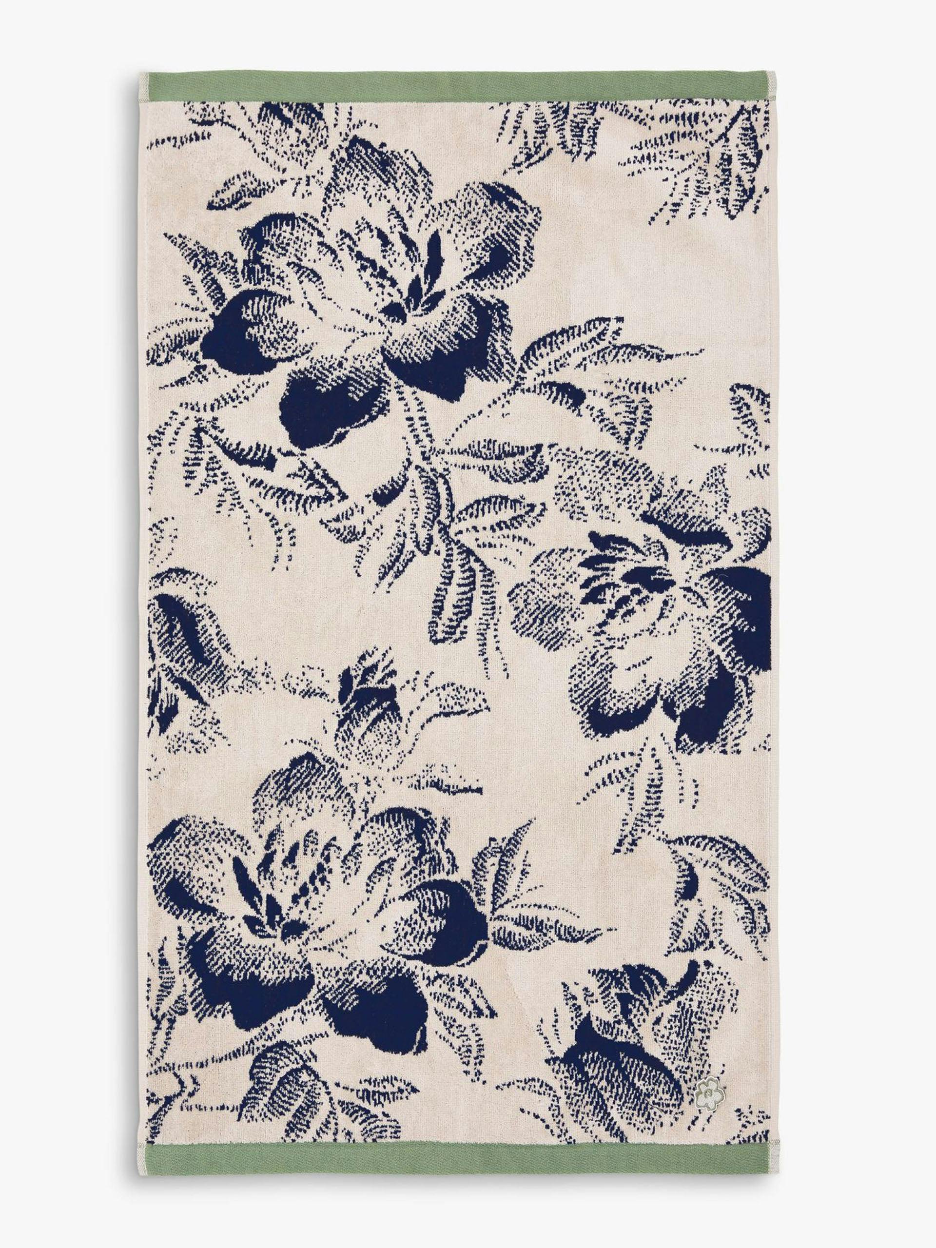 Glitch floral bath sheet