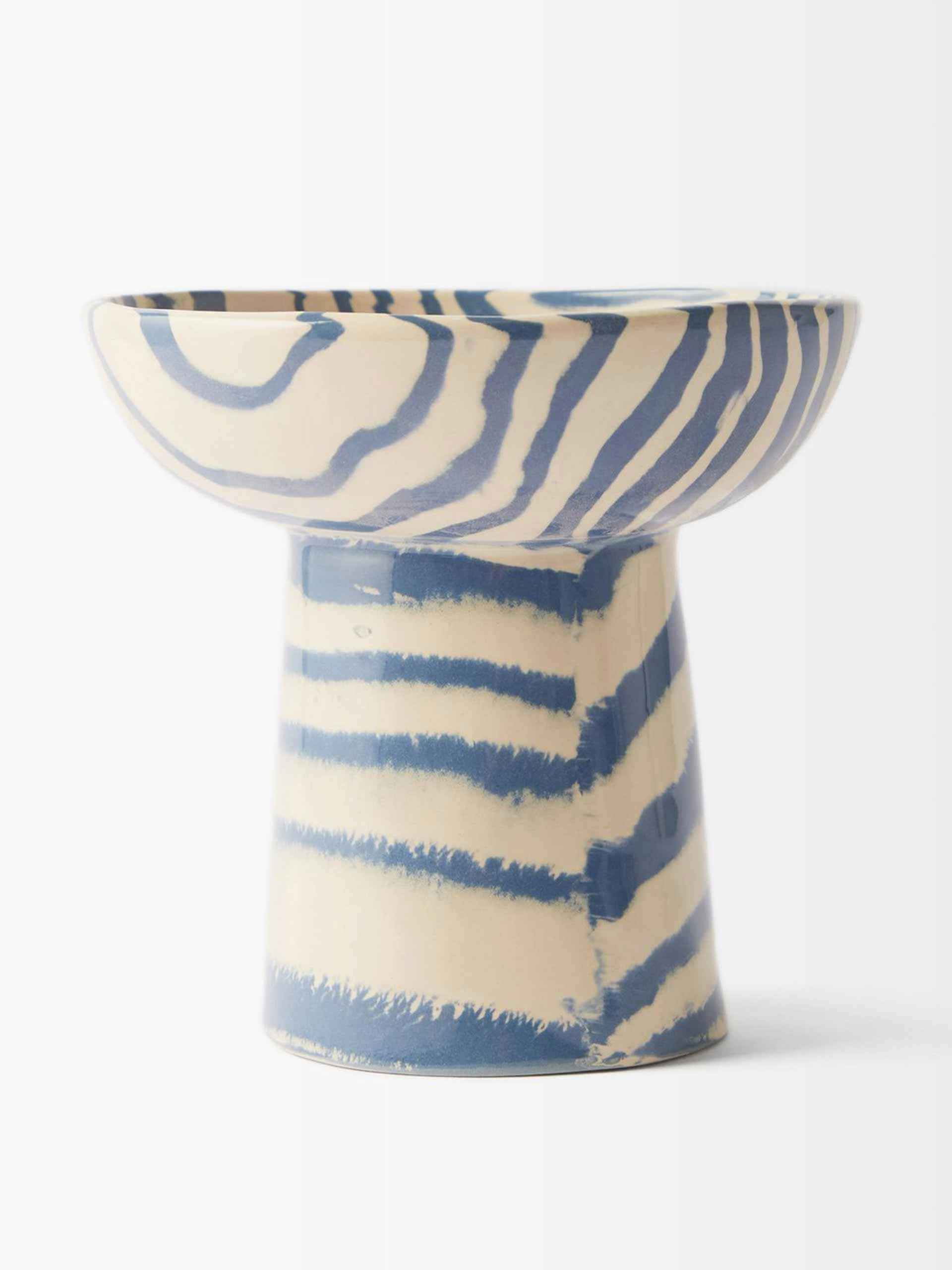 Blue and white marble effect serving bowl