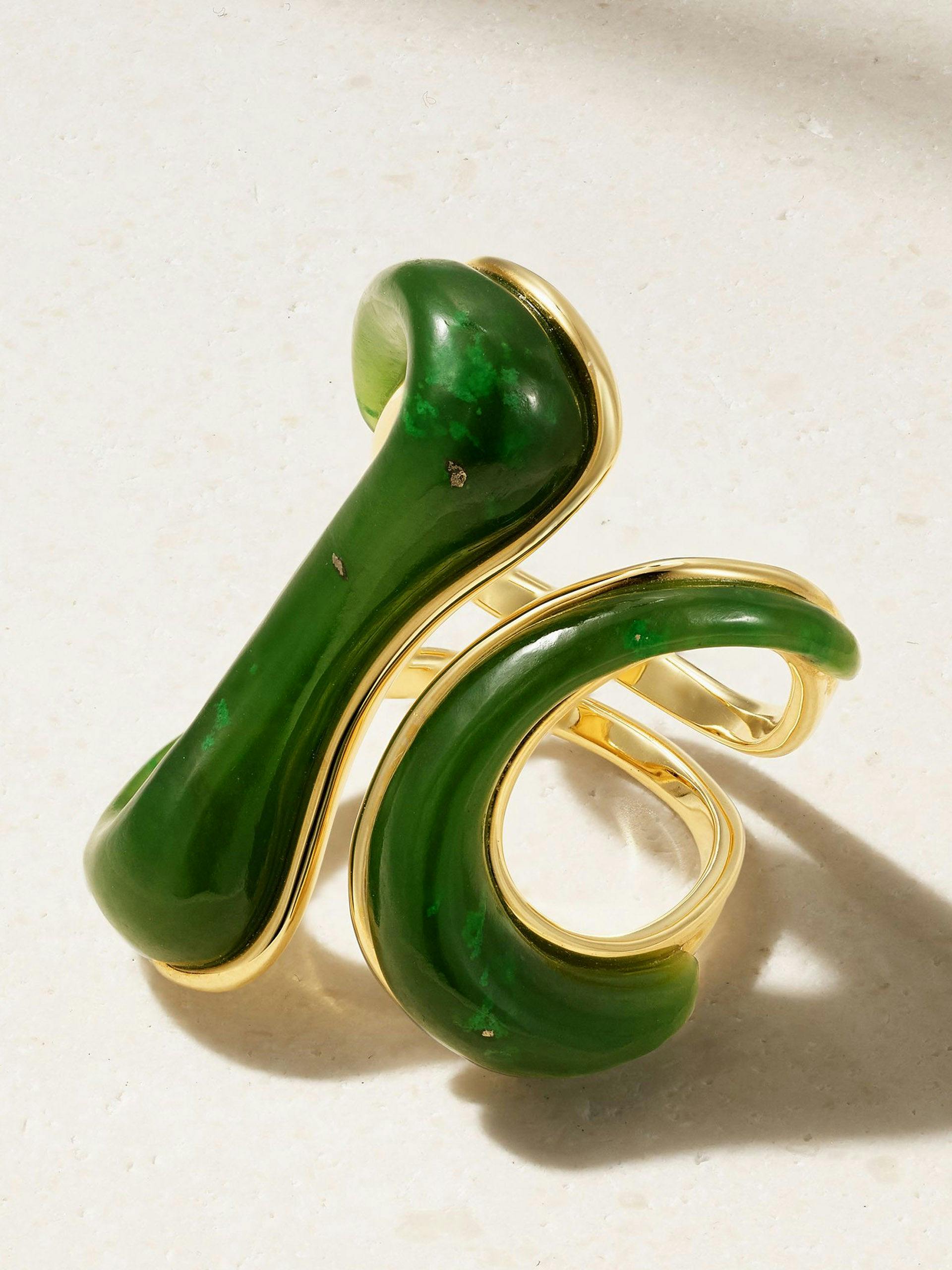 Stream 18kt gold and jade ring