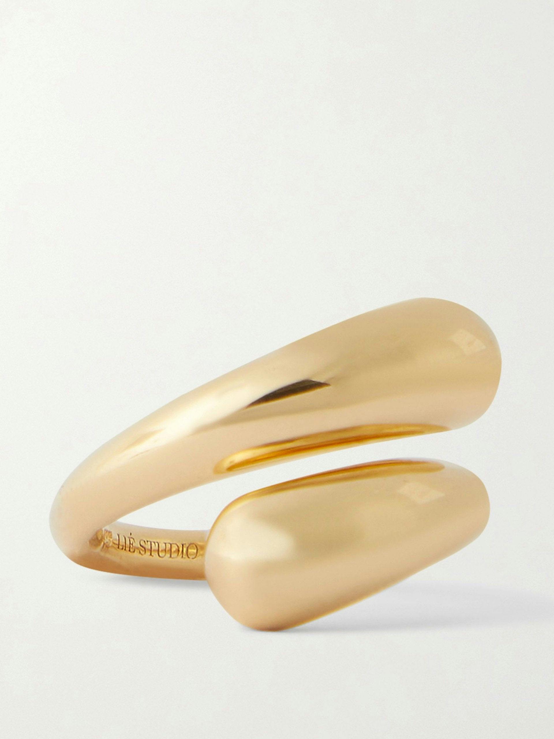 The Victoria gold-plated ring