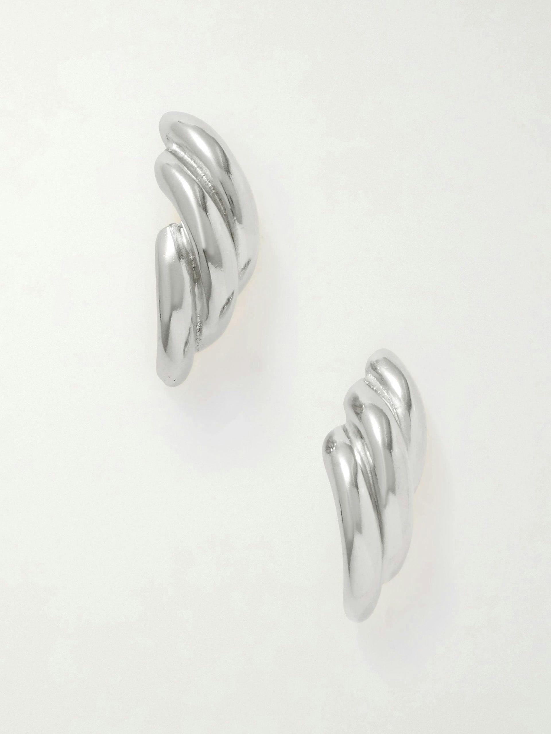 Kombos sterling silver earrings