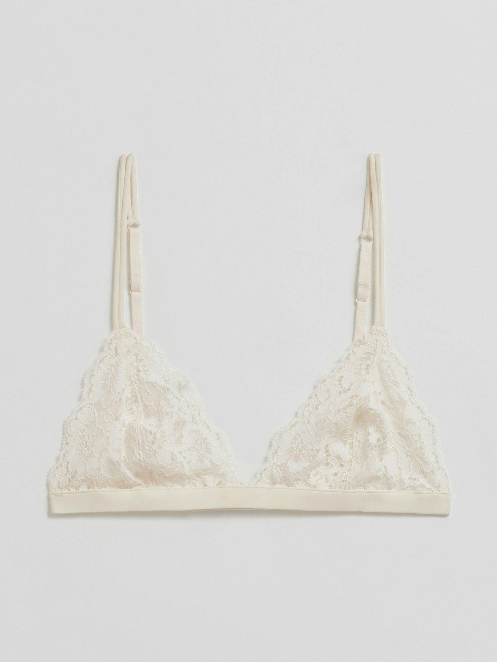 Scalloped lace soft bra