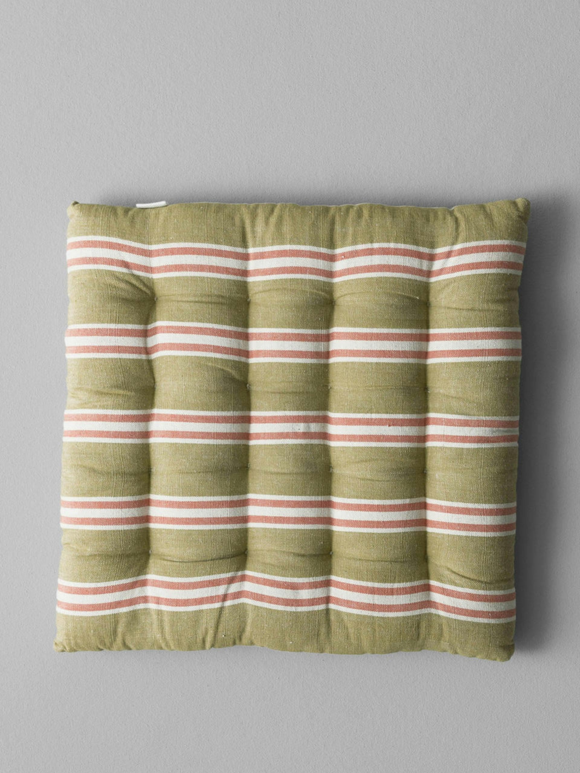 Cove stripe chair cushion