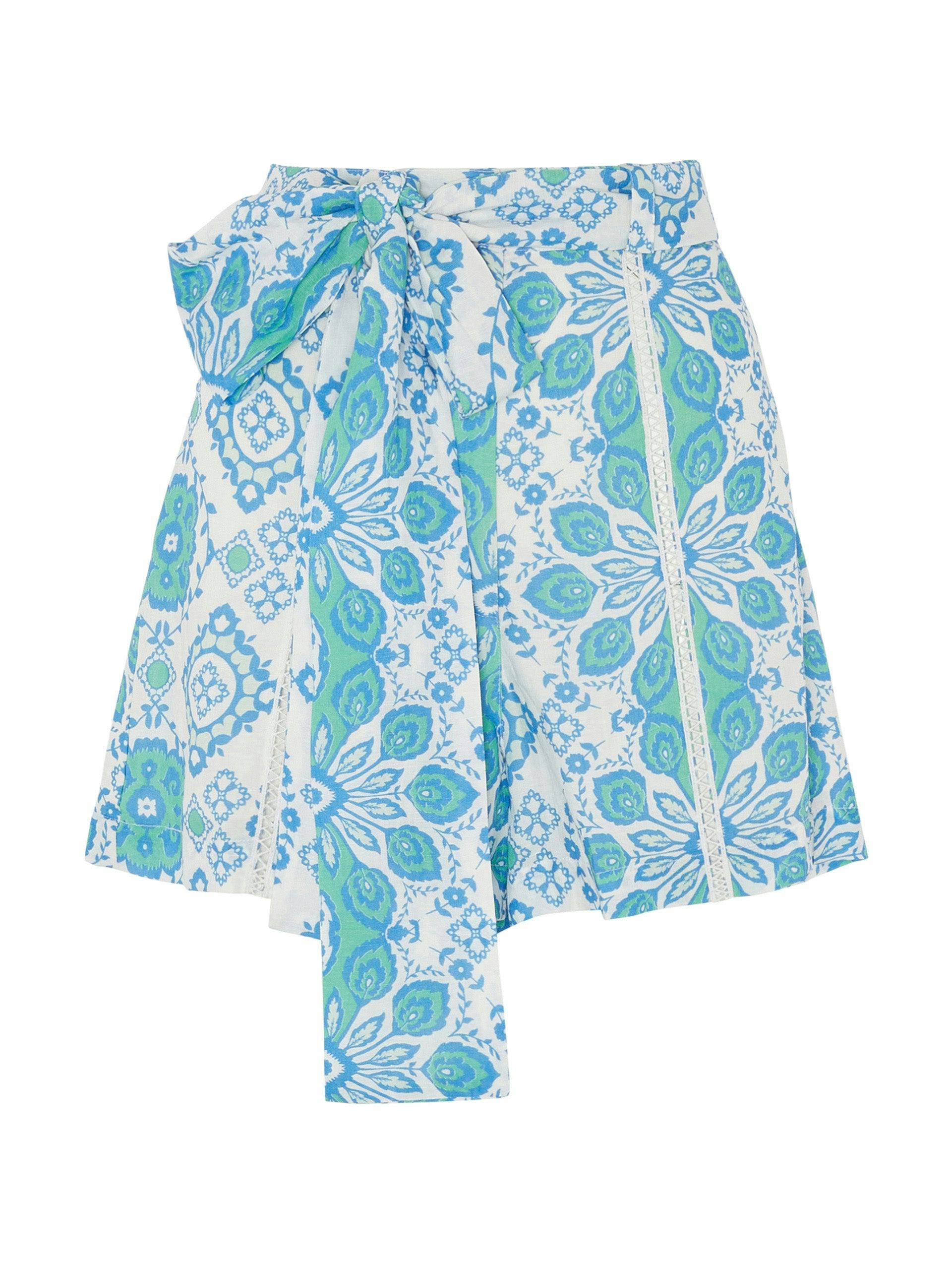 Petra shorts in floral Lenzing linen