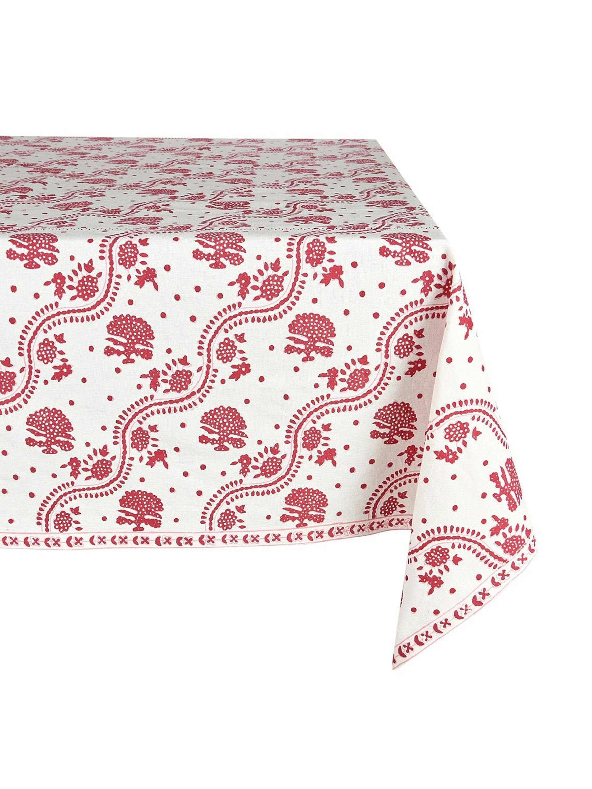 Kalee red tablecloth