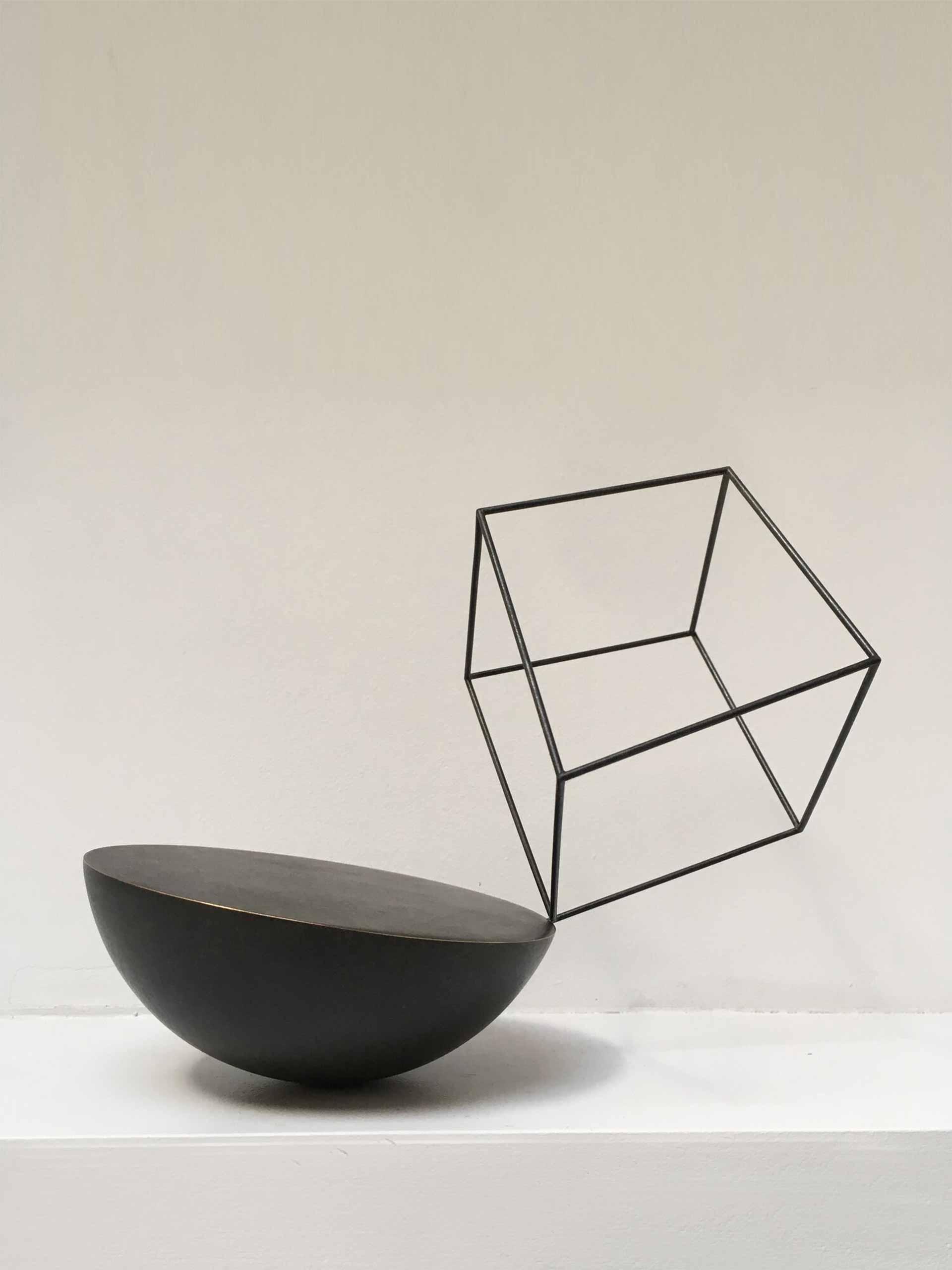 Black cube bowl