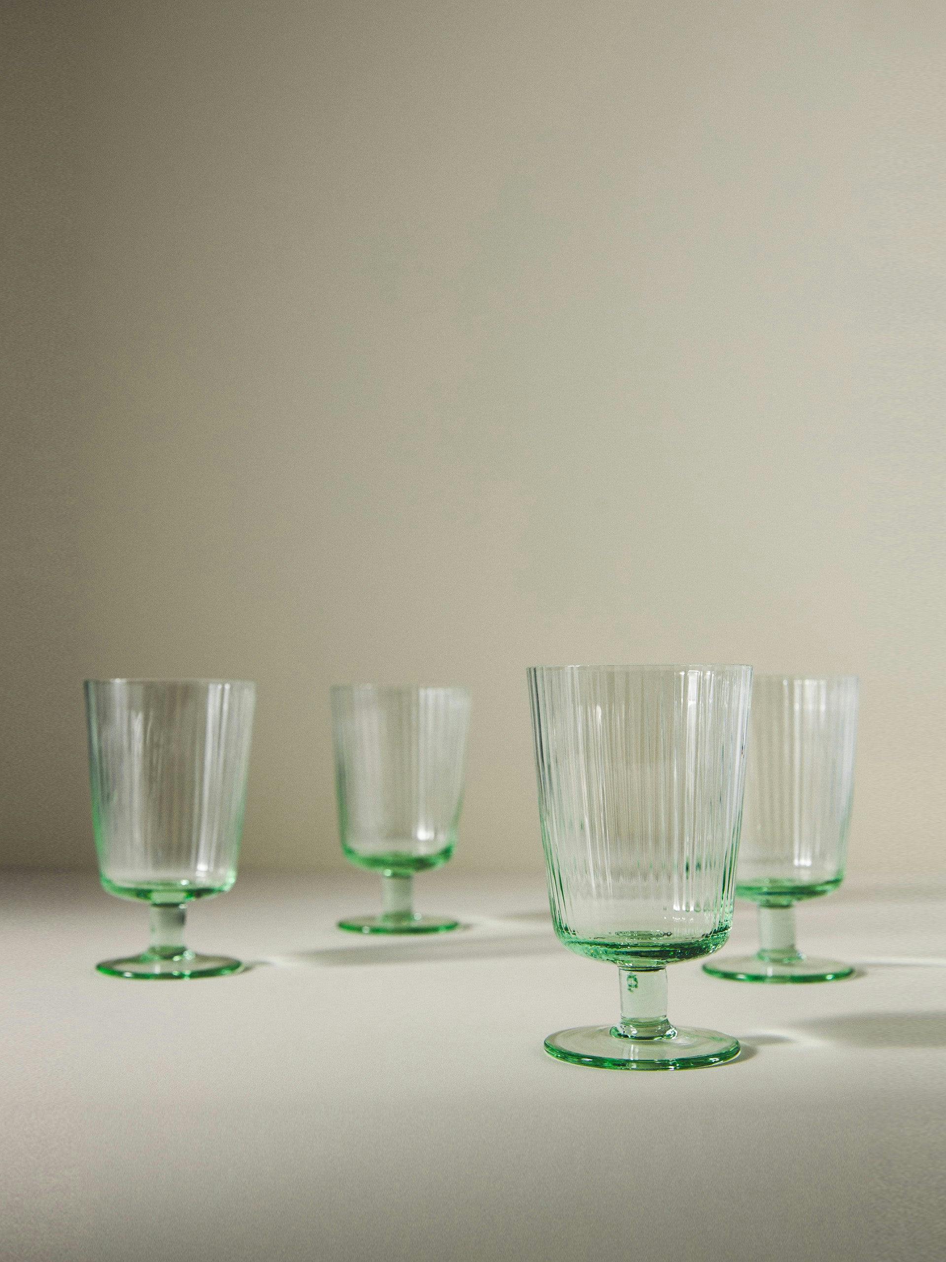 Green wine glasses (set of 4)