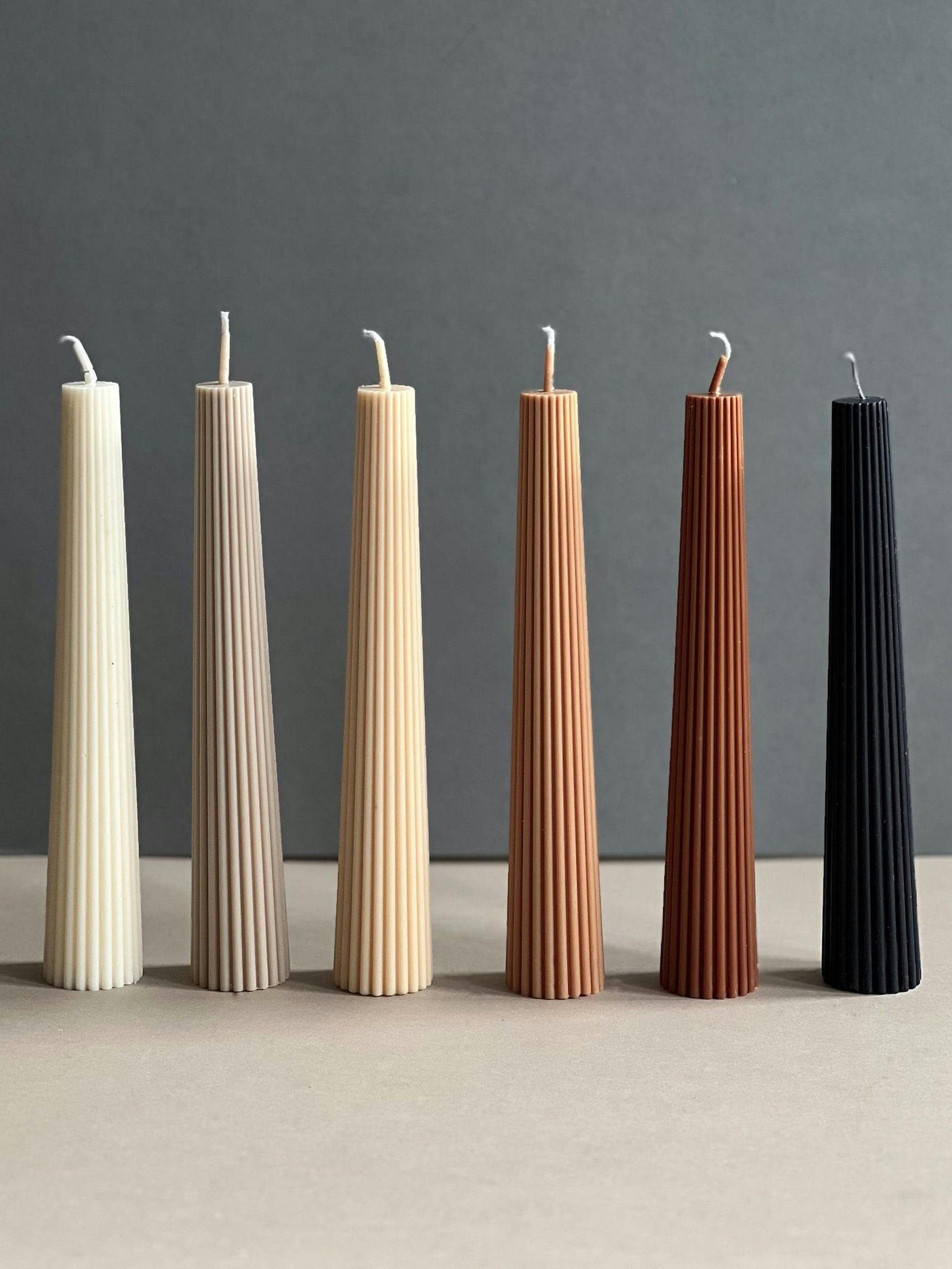 Ribbed candles (1 piece)