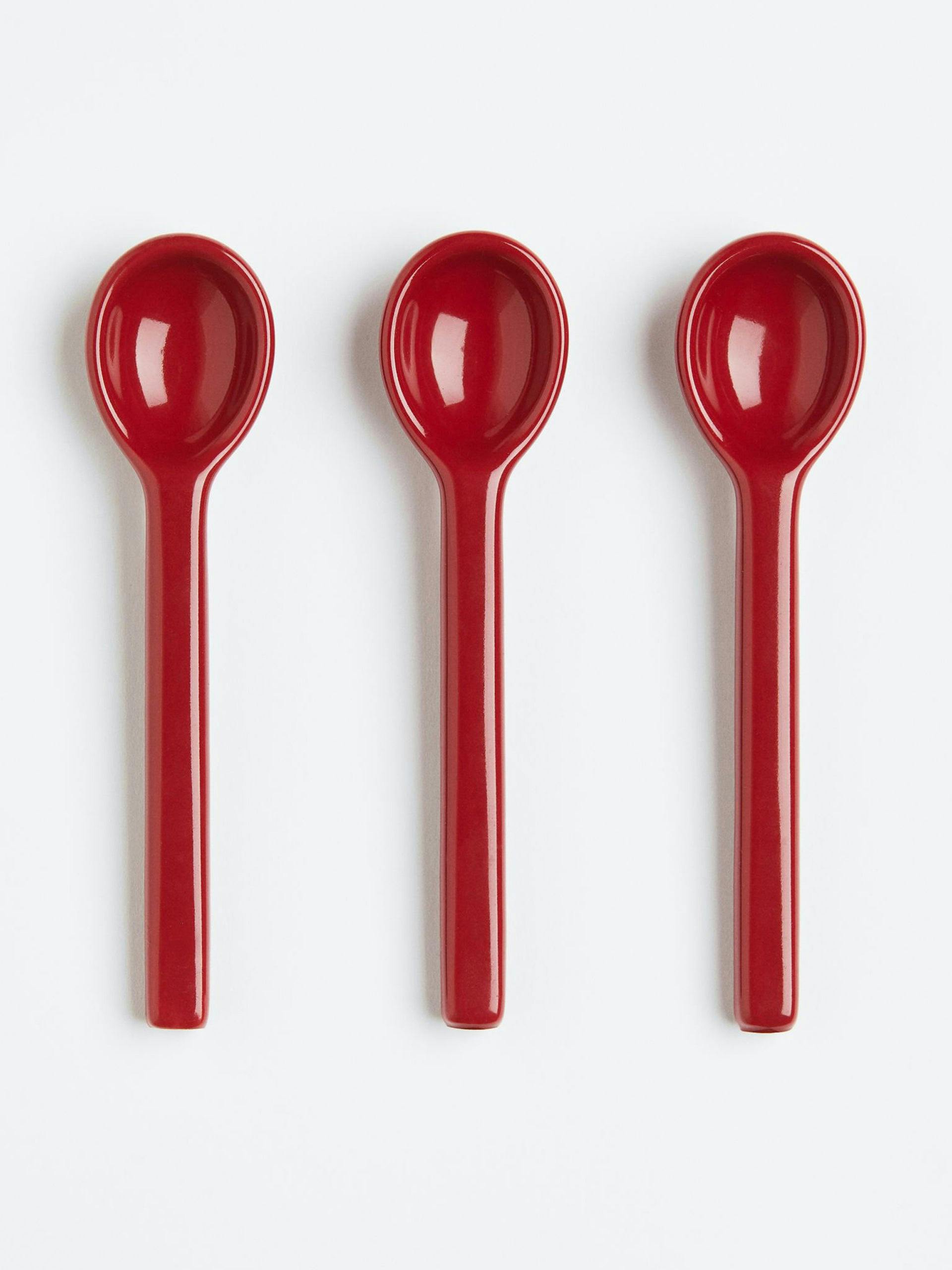Red porcelain teaspoons (set of 3)
