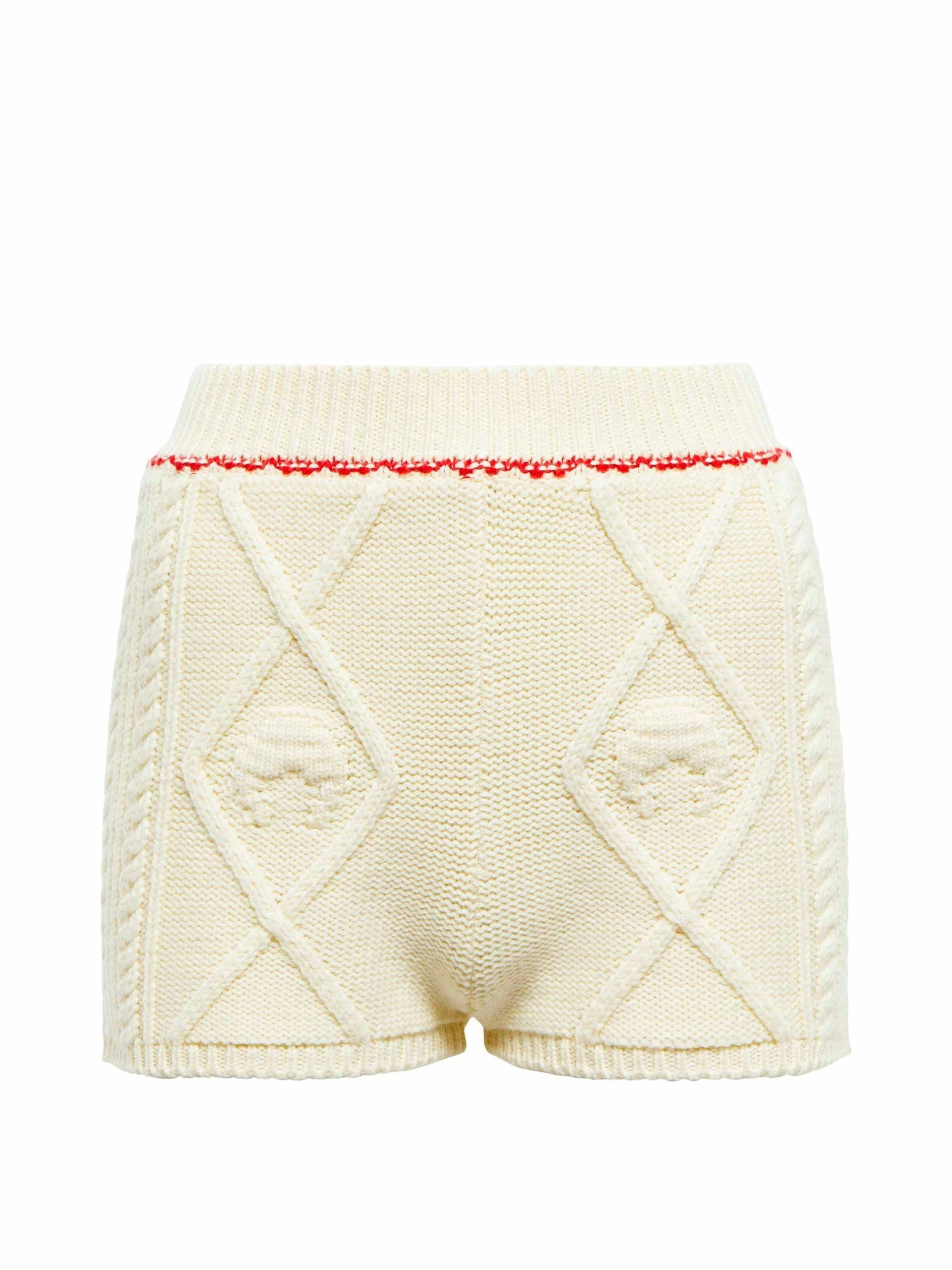 Cable-knit wool shorts