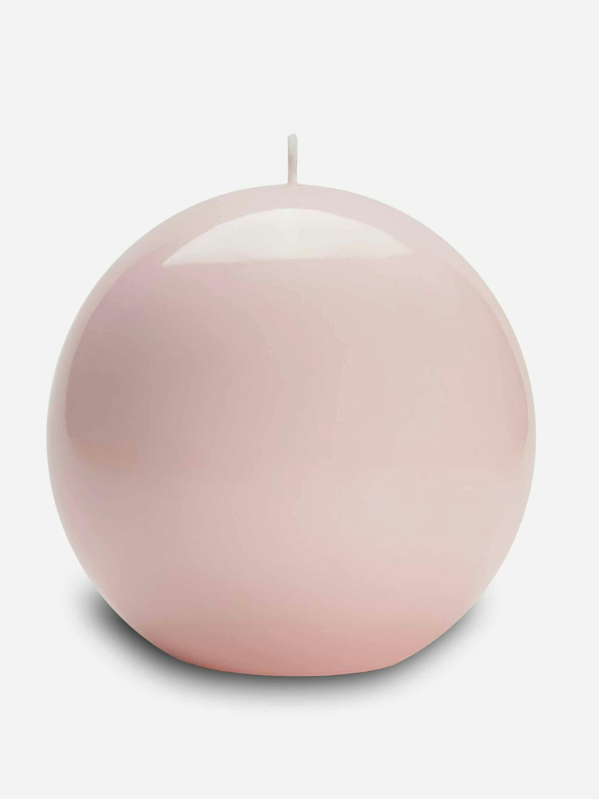 Round lacquered pink candle