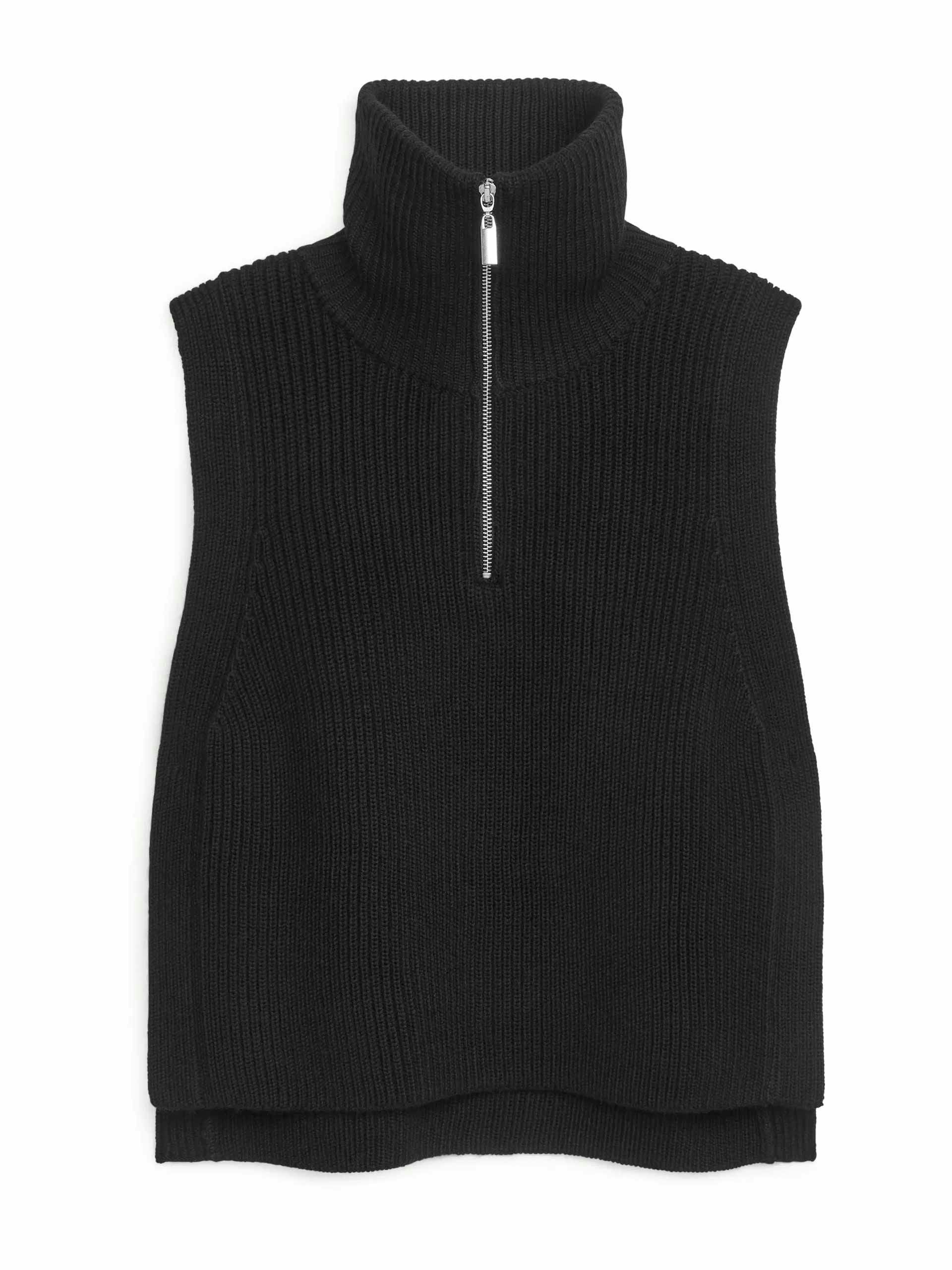 Half-zip wool collar vest