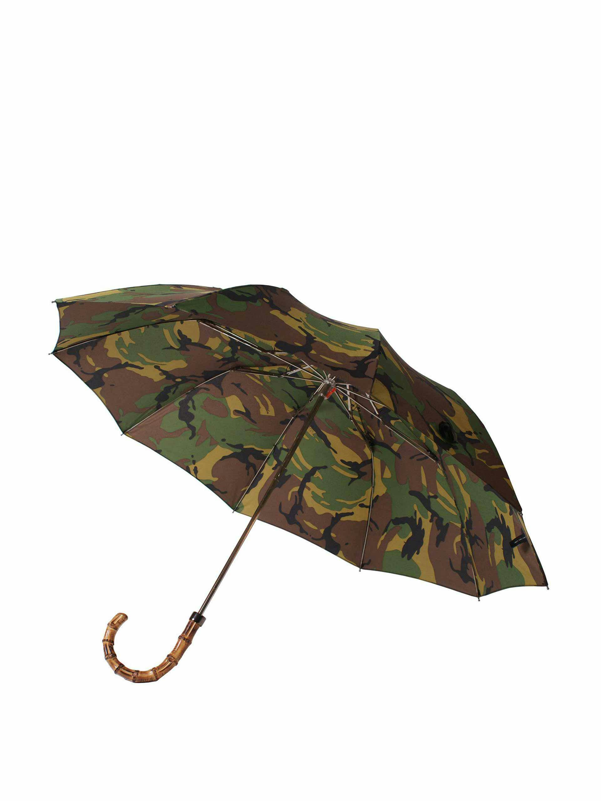 Camouflage print foldable umbrella