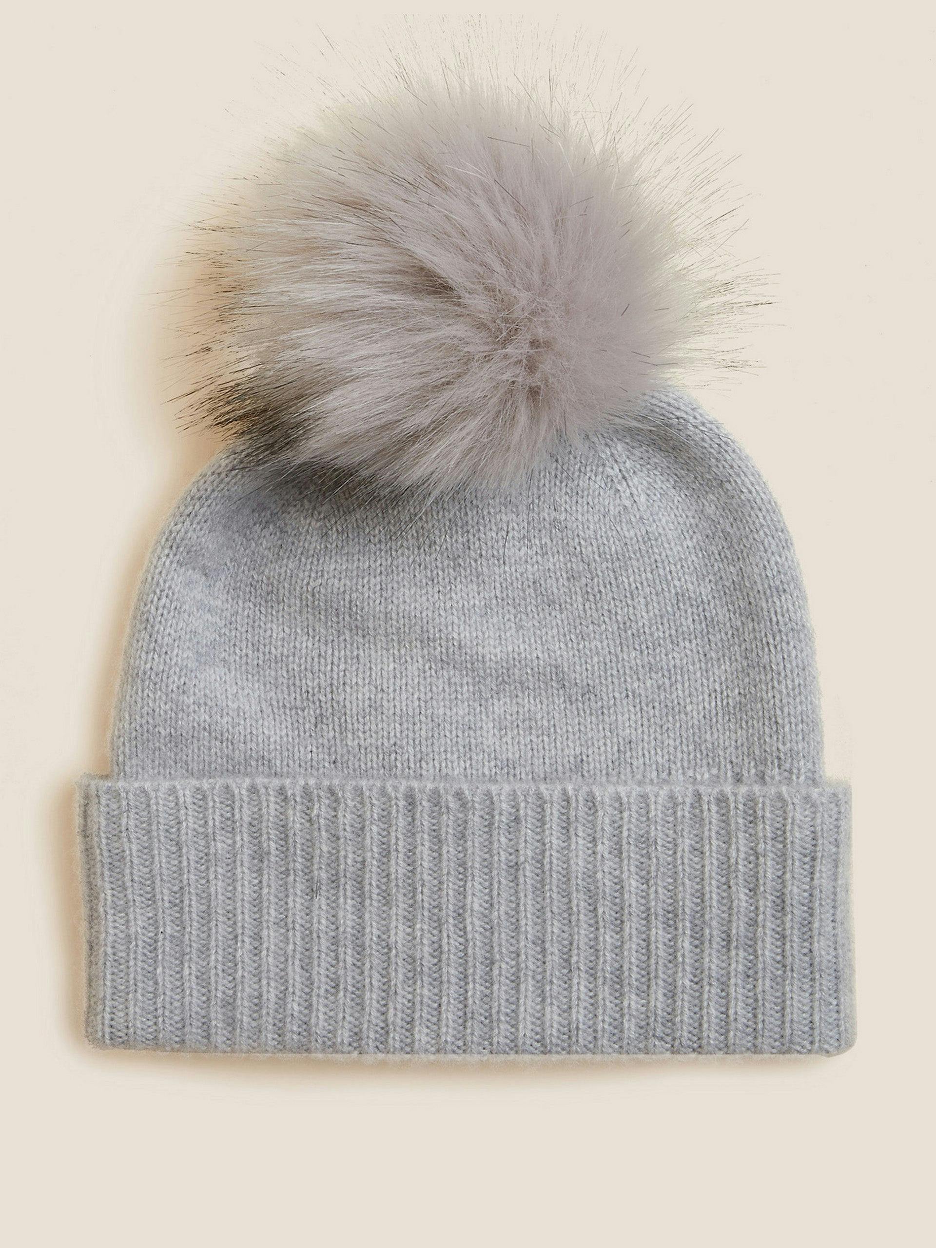 Pure cashmere knitted pom-pom hat