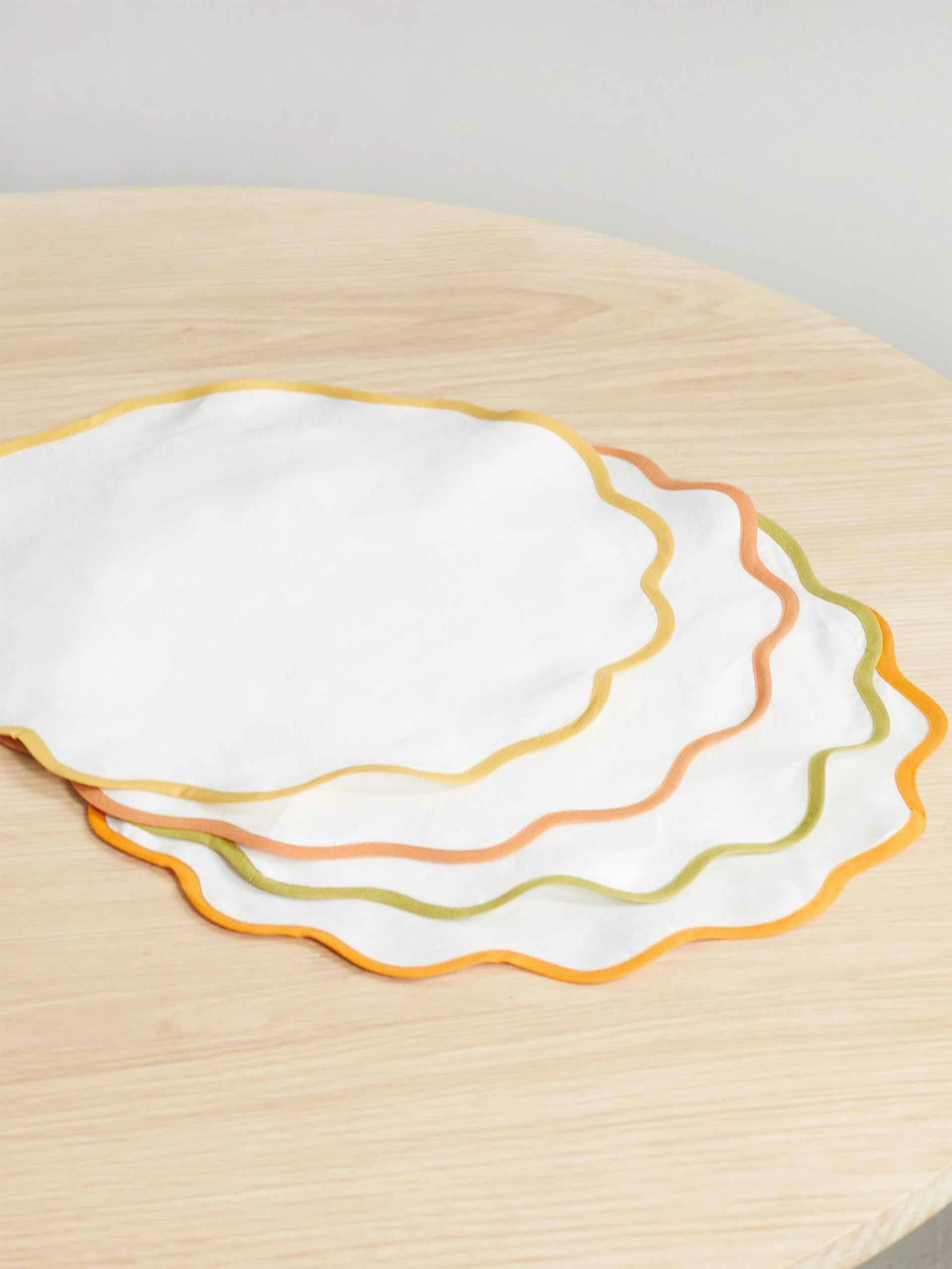 Chiara set of four scalloped embroidered linen placemats