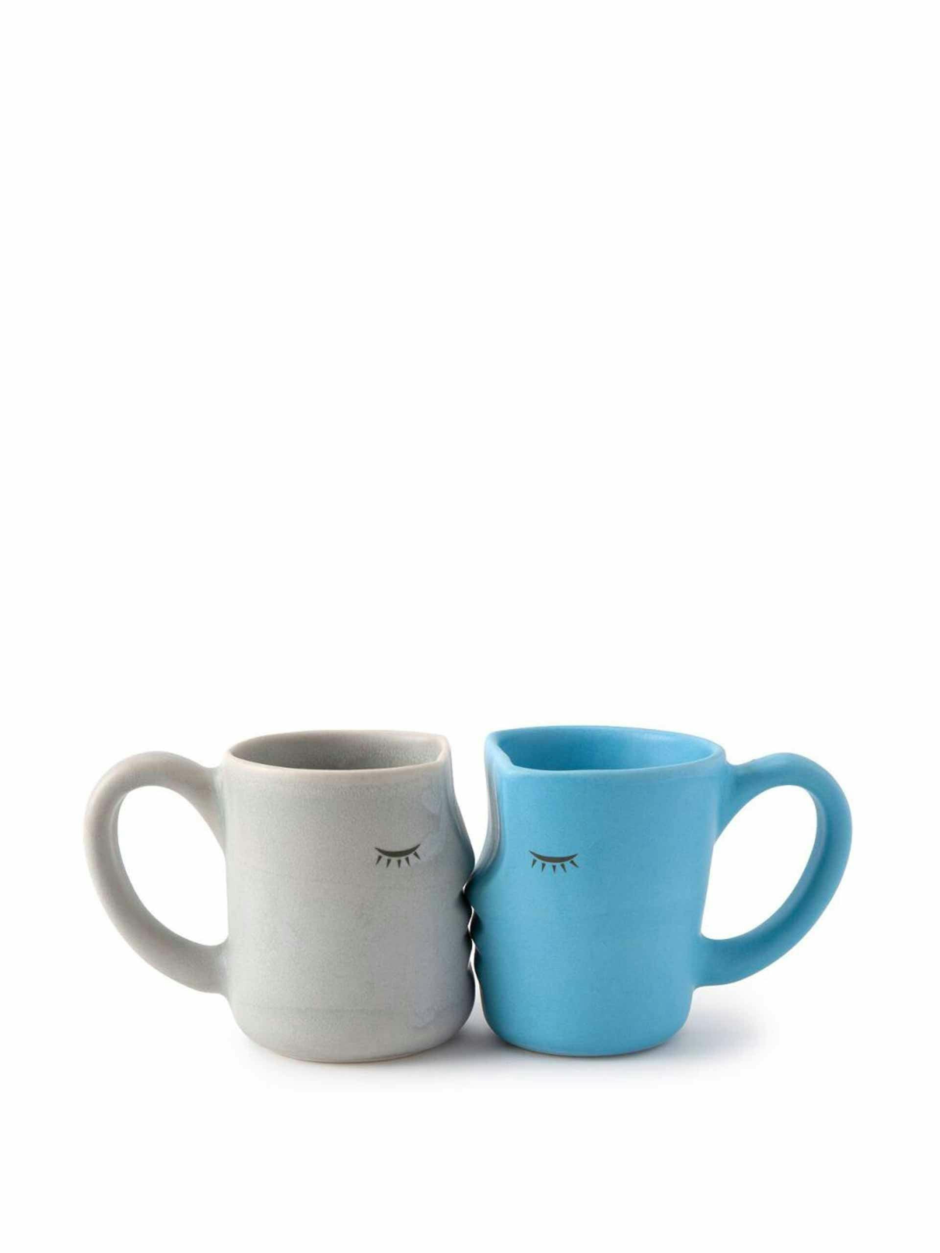 Kissing mugs (set of 2)
