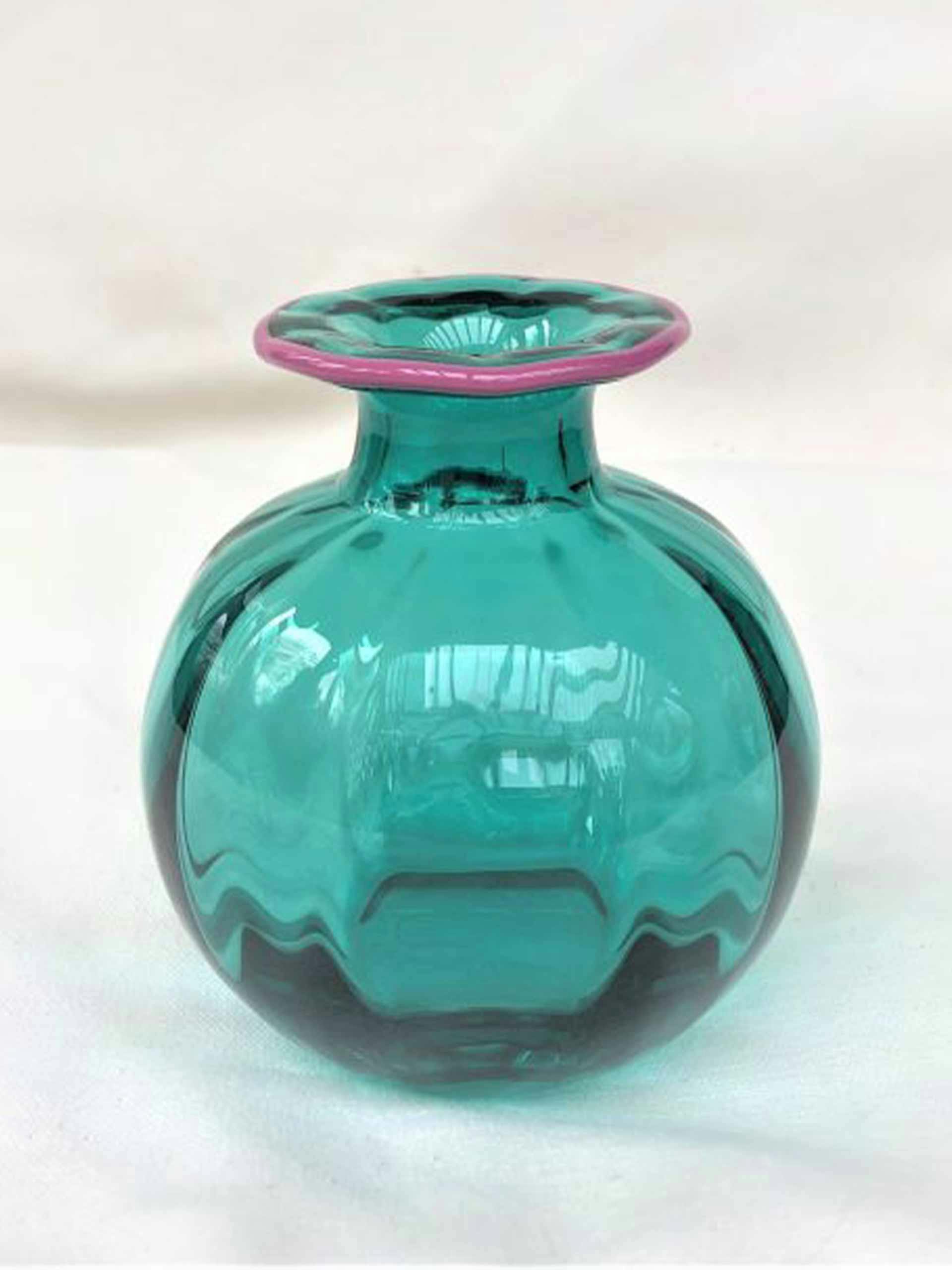 Glass vase