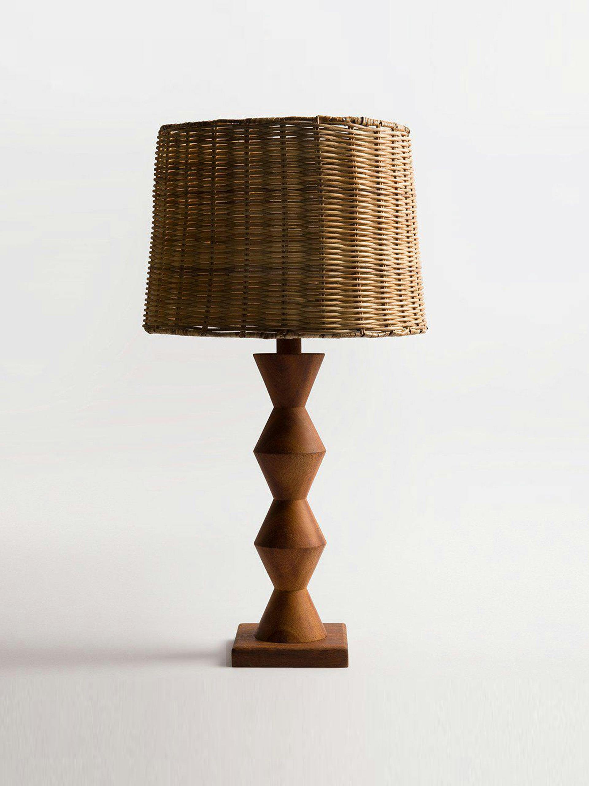 Mizo table lamp