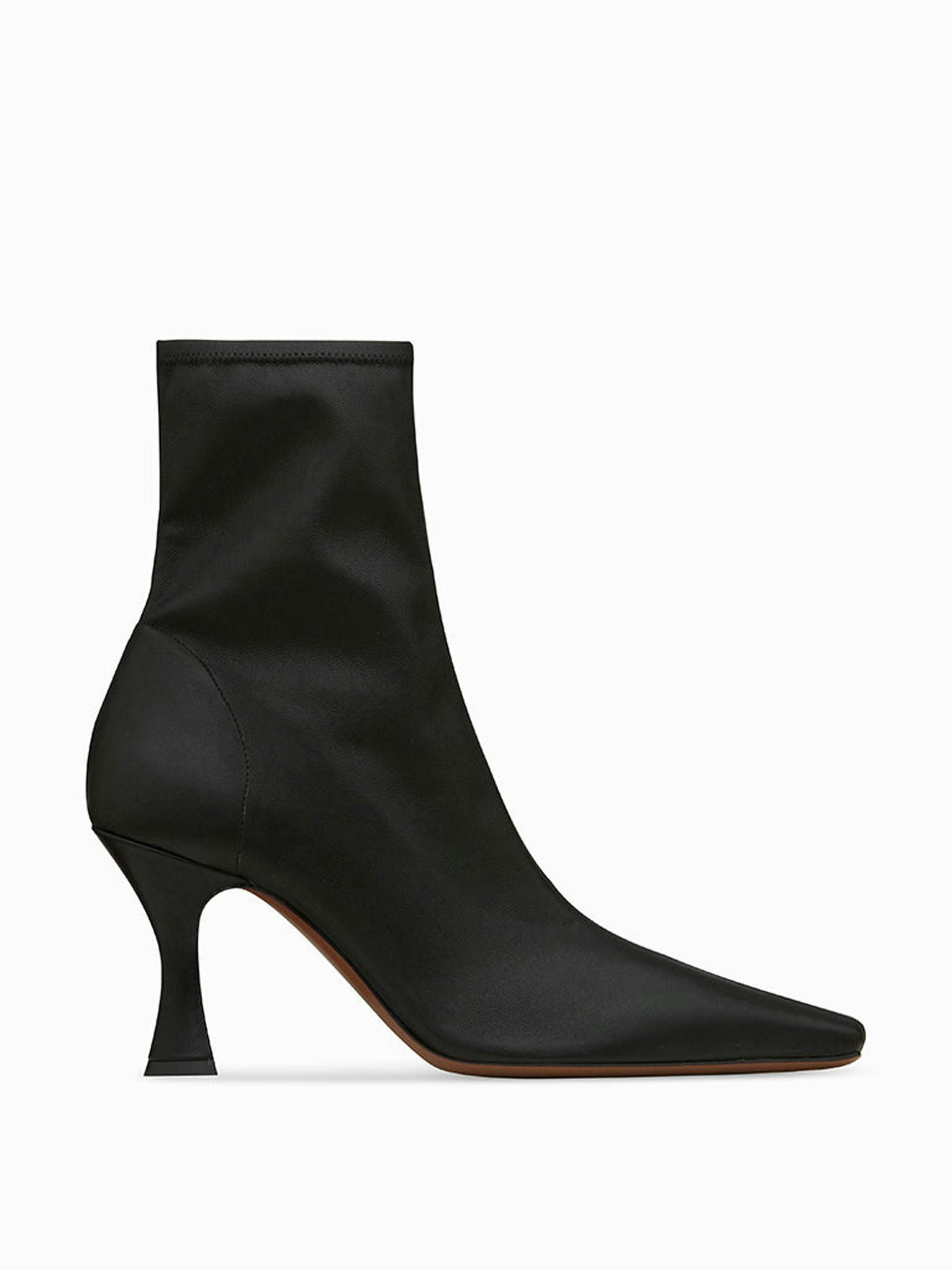 Ran black leather heeled boots