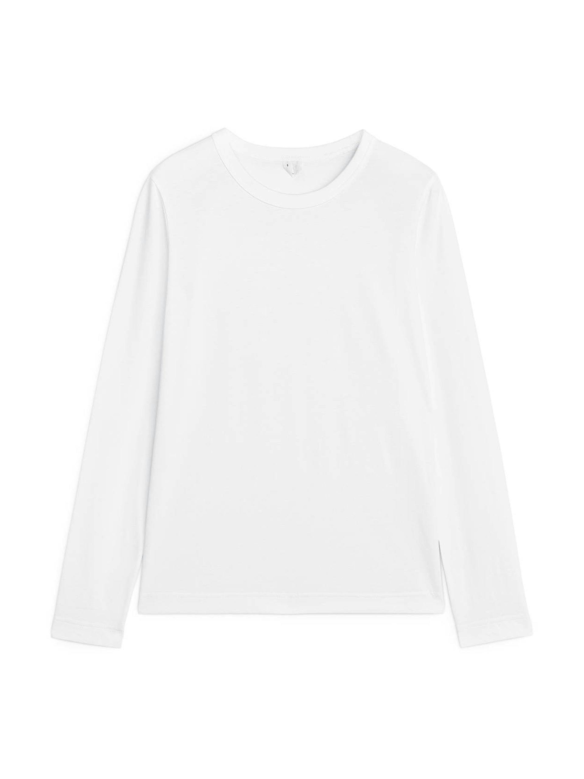 White long-sleeved t-shirt