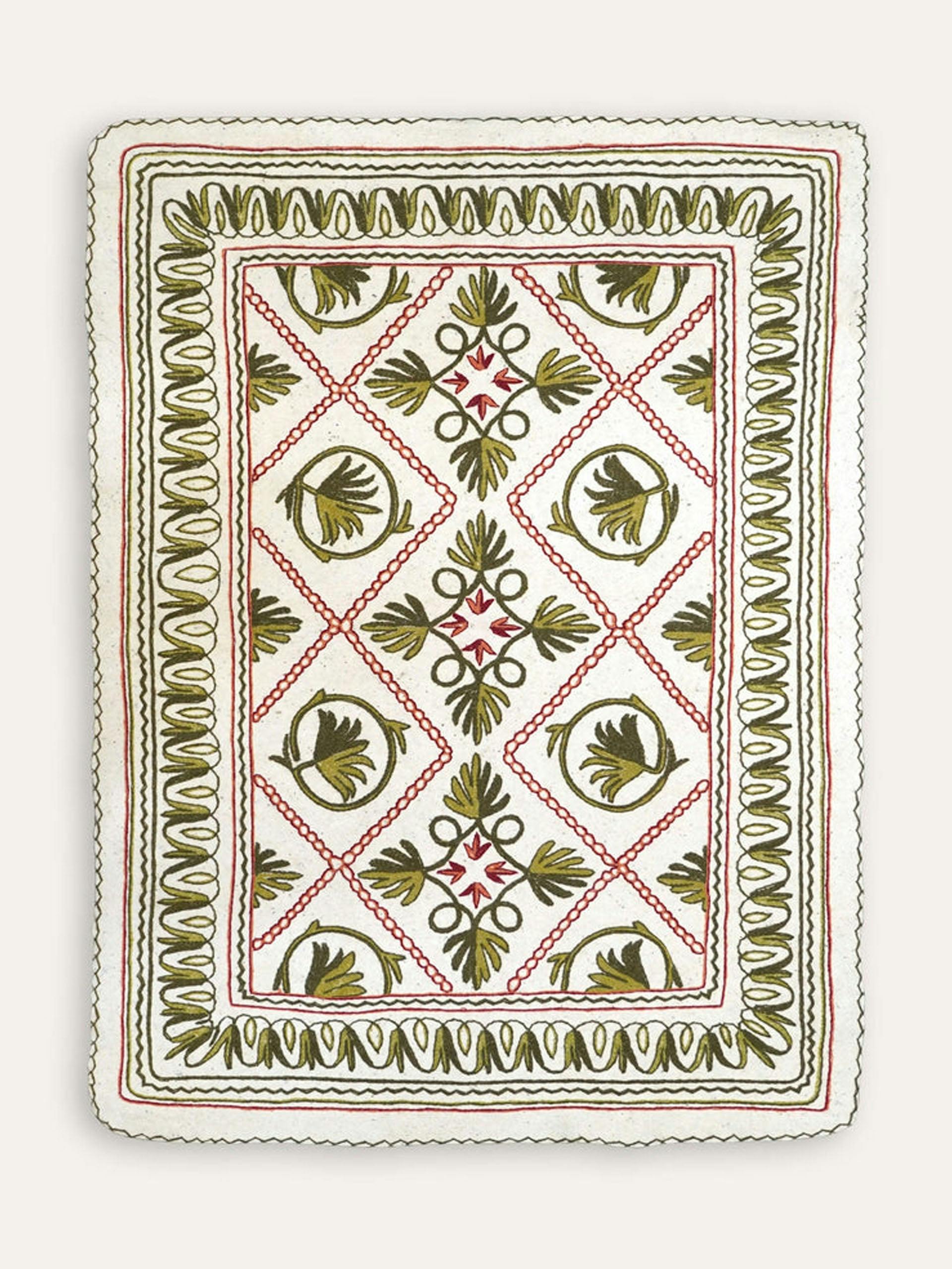 Namda felt embroidered rug in green/pink