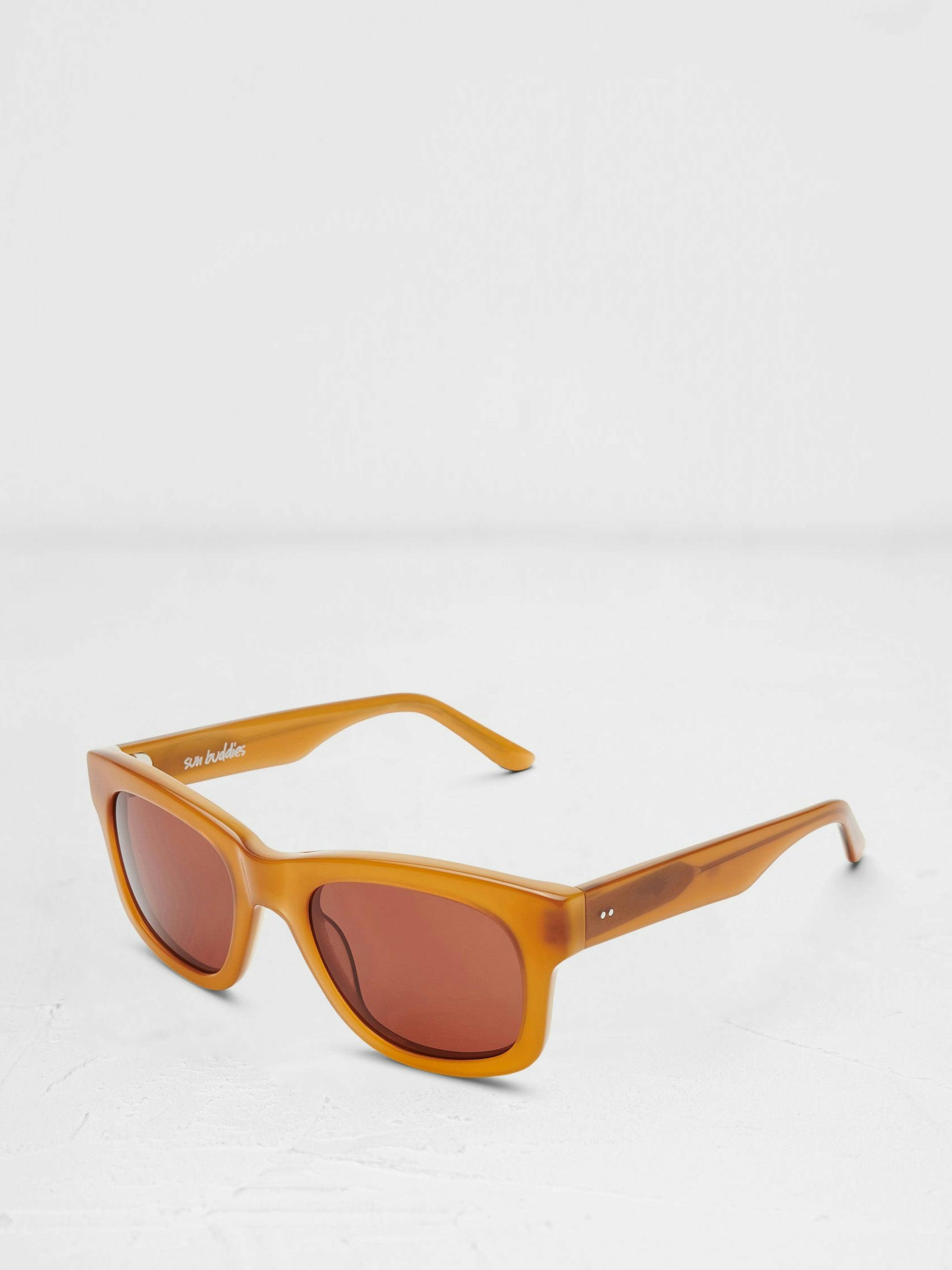 Harold sunglasses in Glow Orange