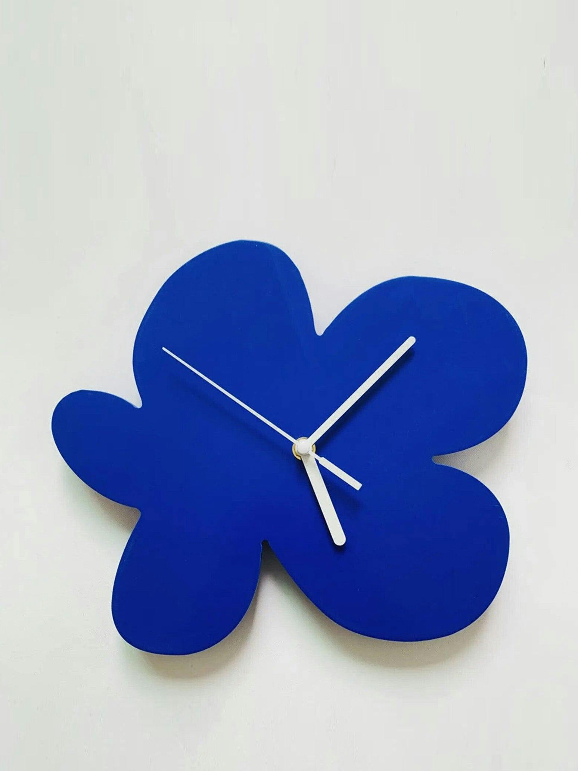 Floral blue wall clock