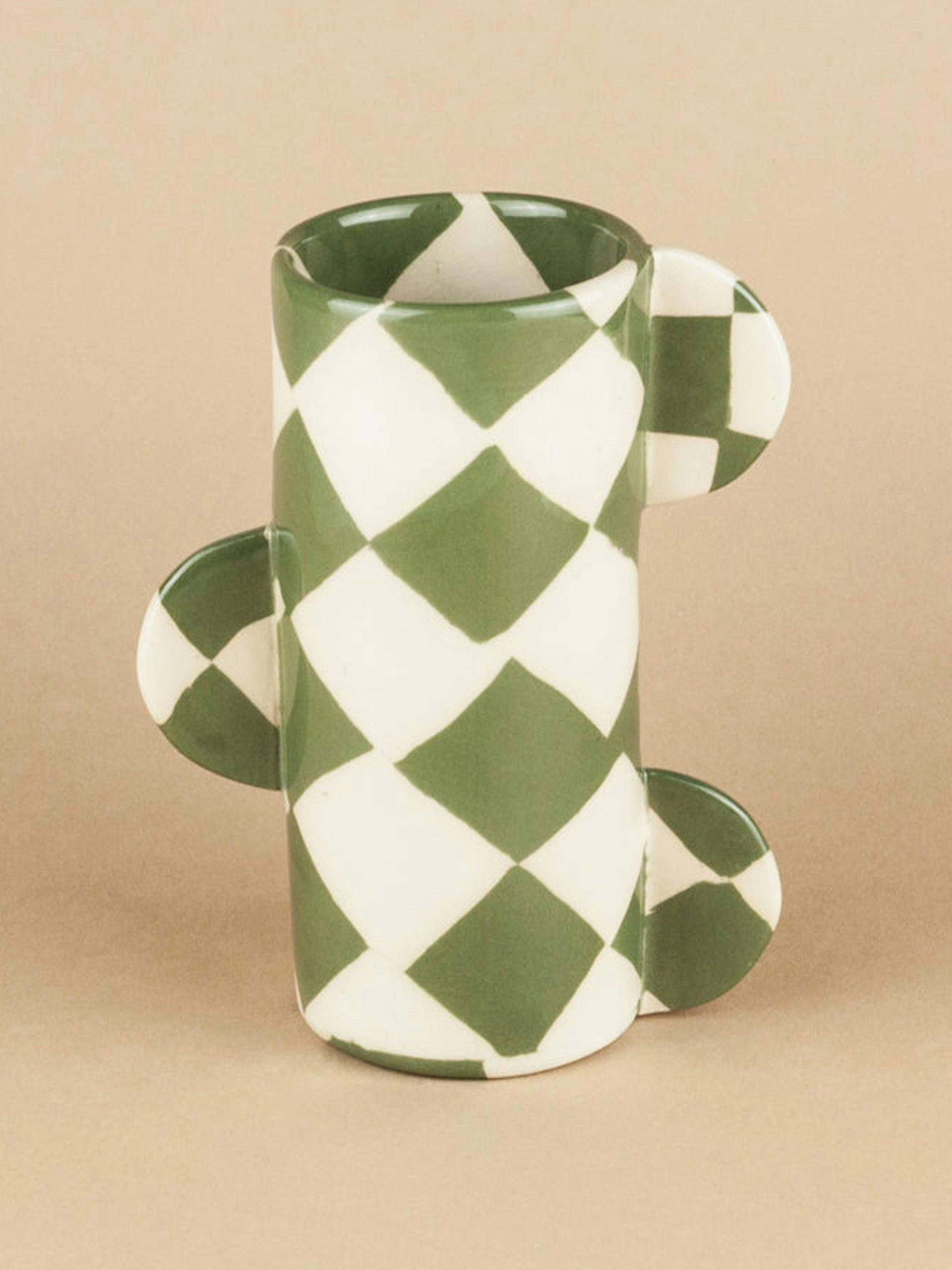 Mini checkerboard Great Hey vase in green and white