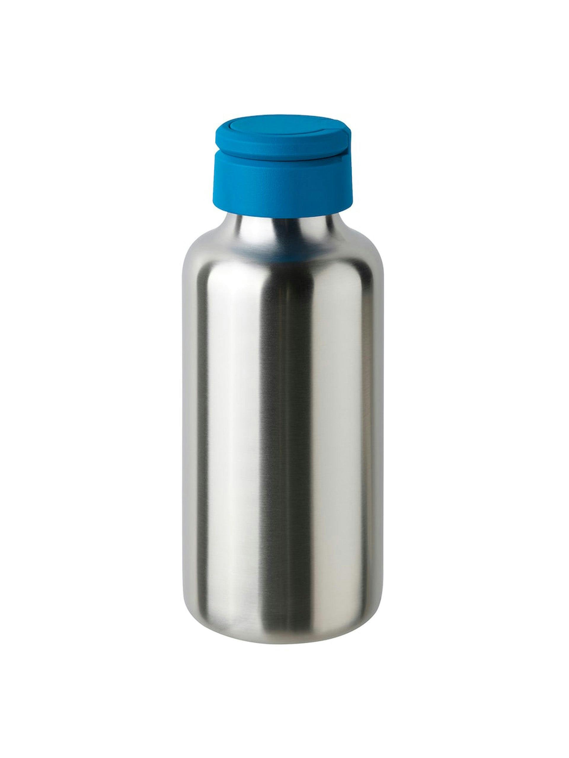 Stainless steel waterbottle with blue lid