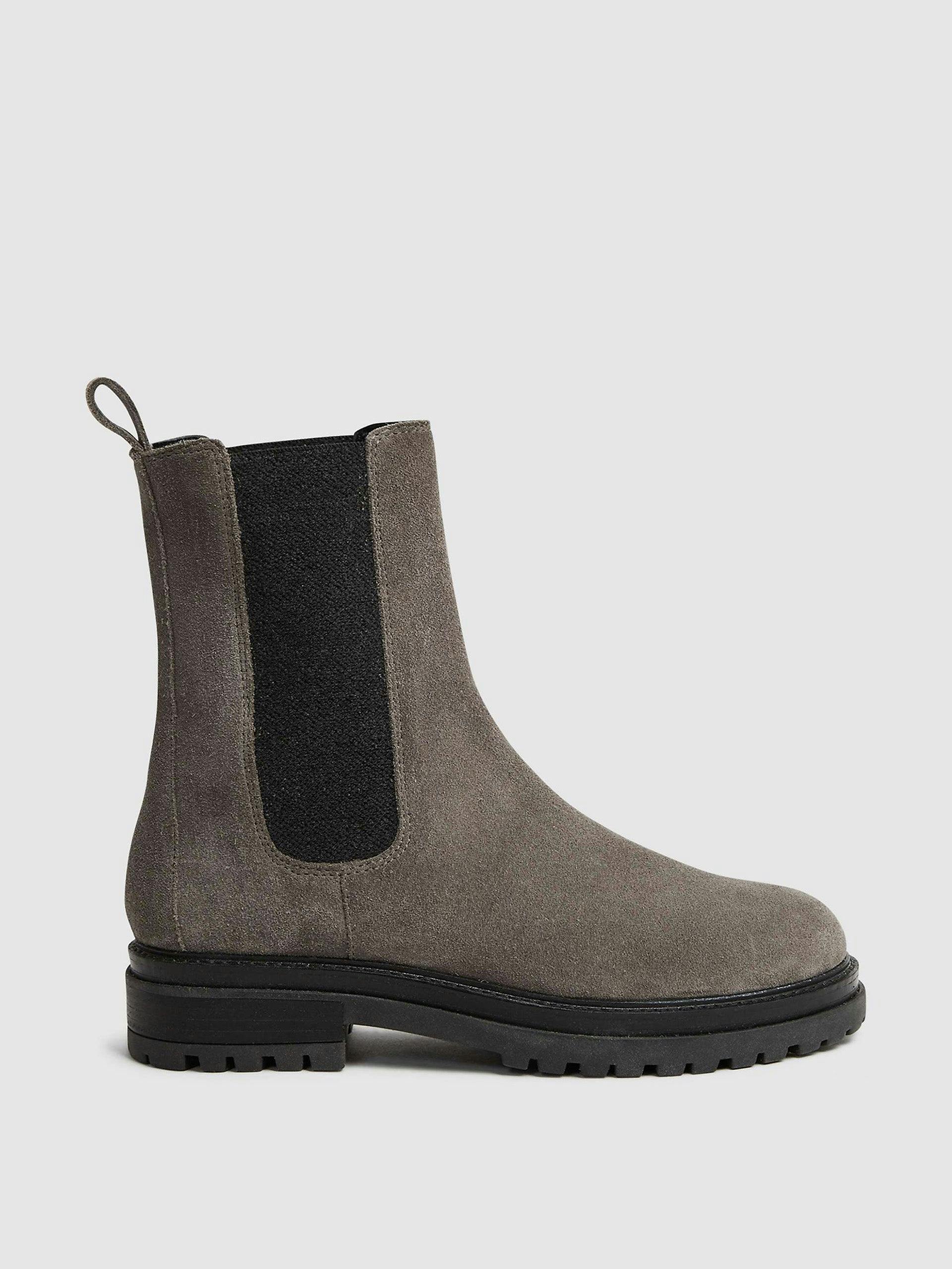Chelsea suede grey boots