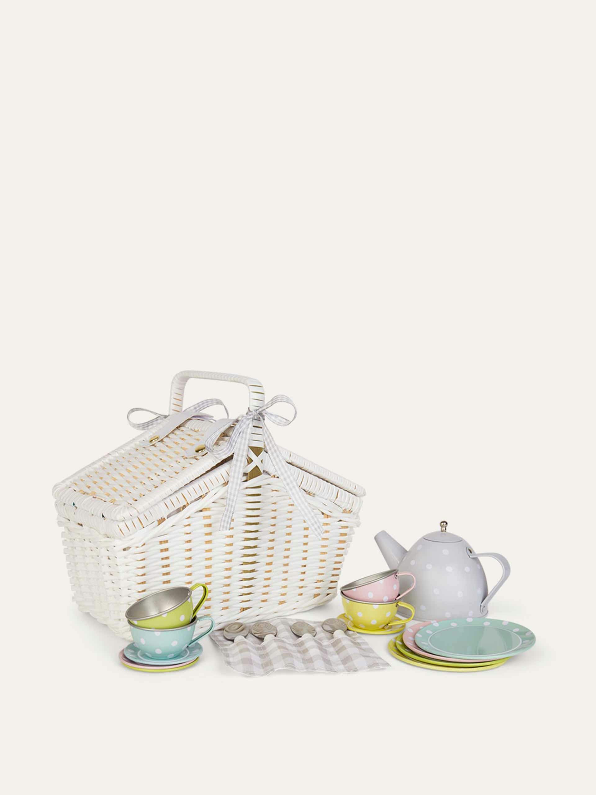 Picnic basket tin tea set