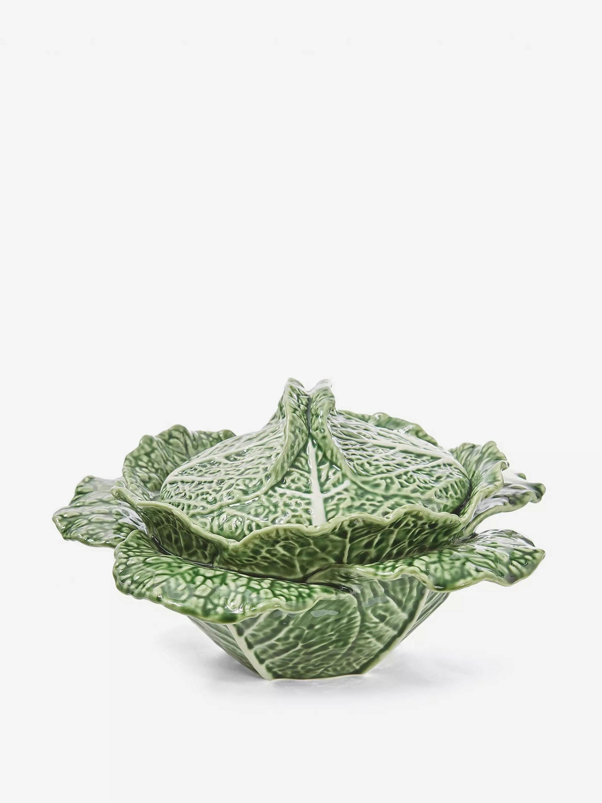 Large Cabbage bowl with lid