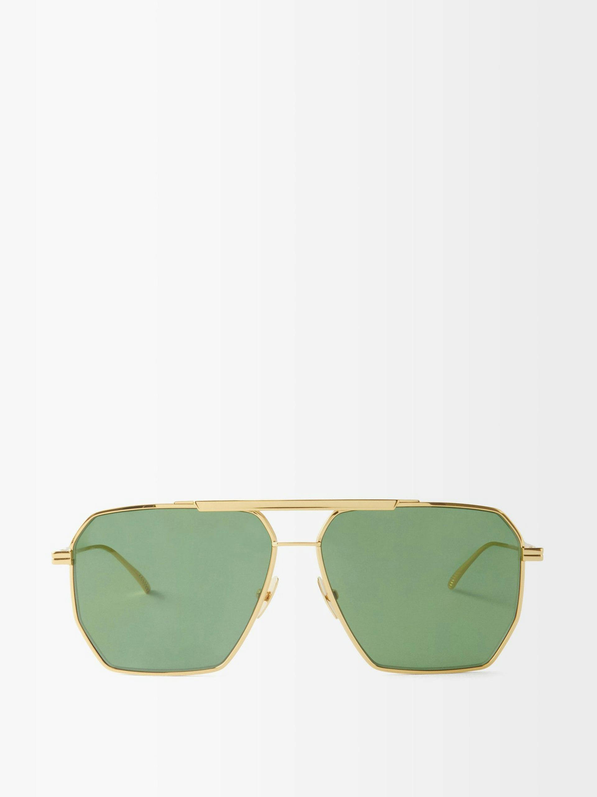 Gold aviator metal sunglasses