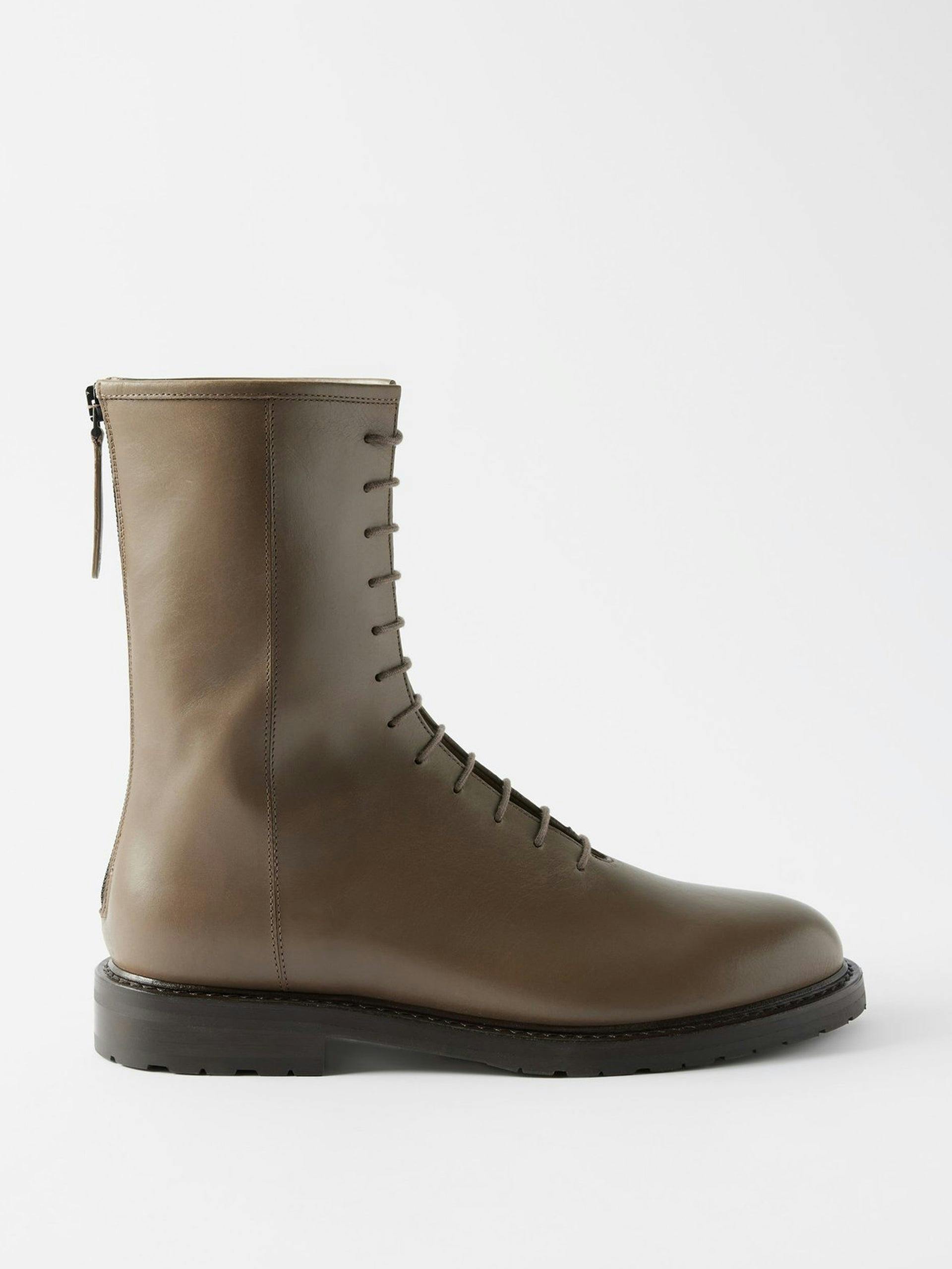 Model 08 lace-up leather boots