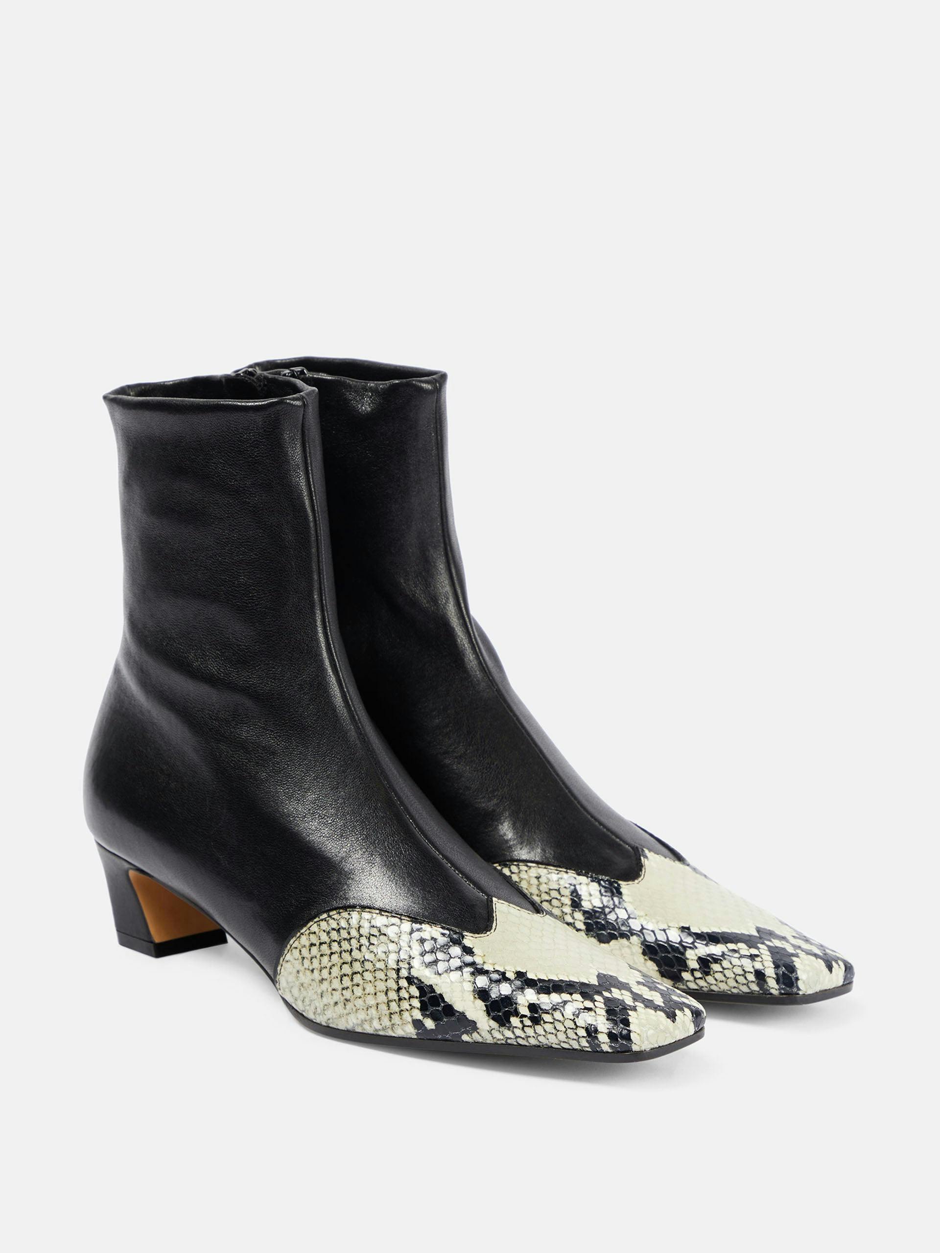 Dallas leather ankle boots