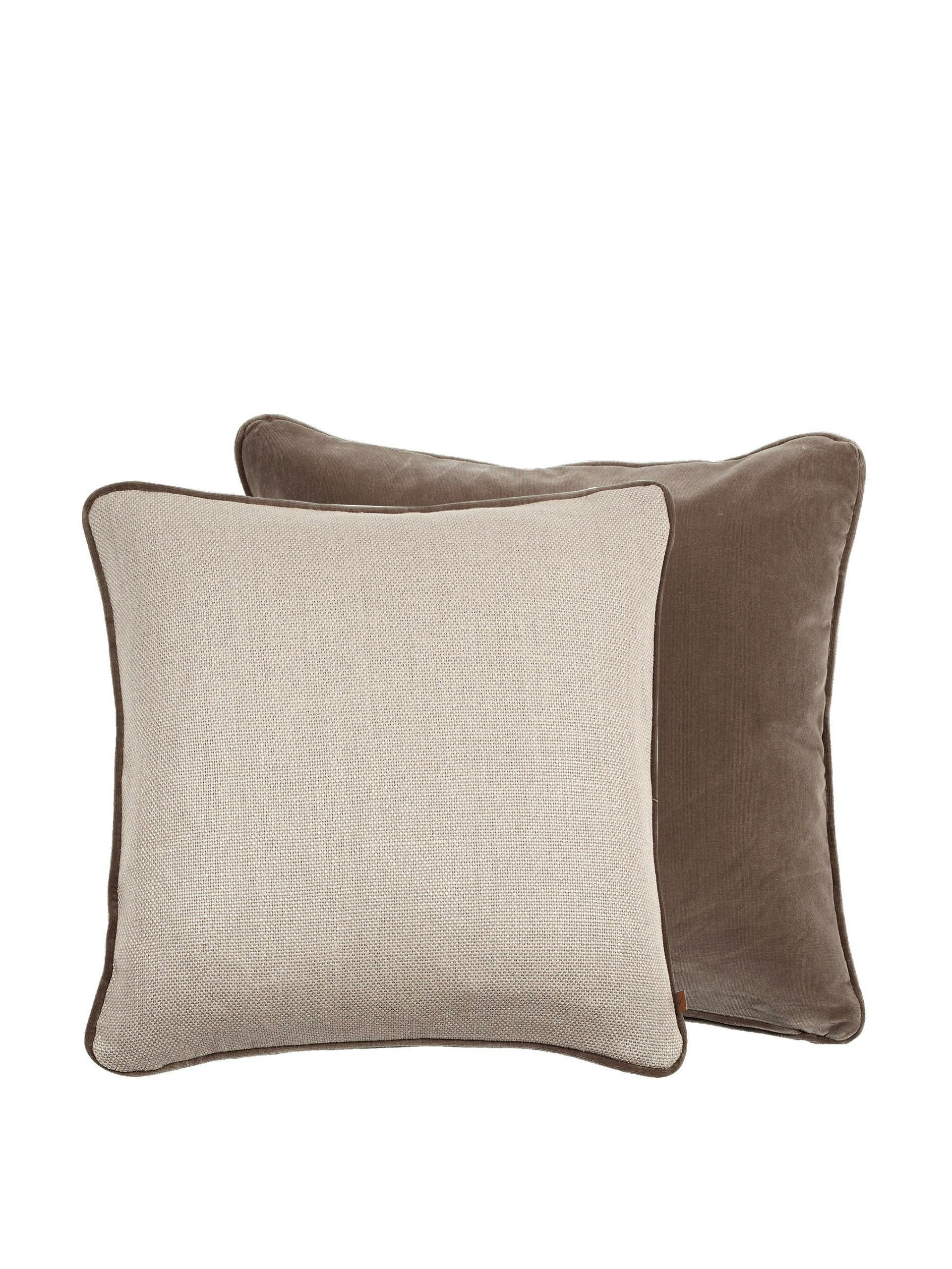 Camilla scatter cushion