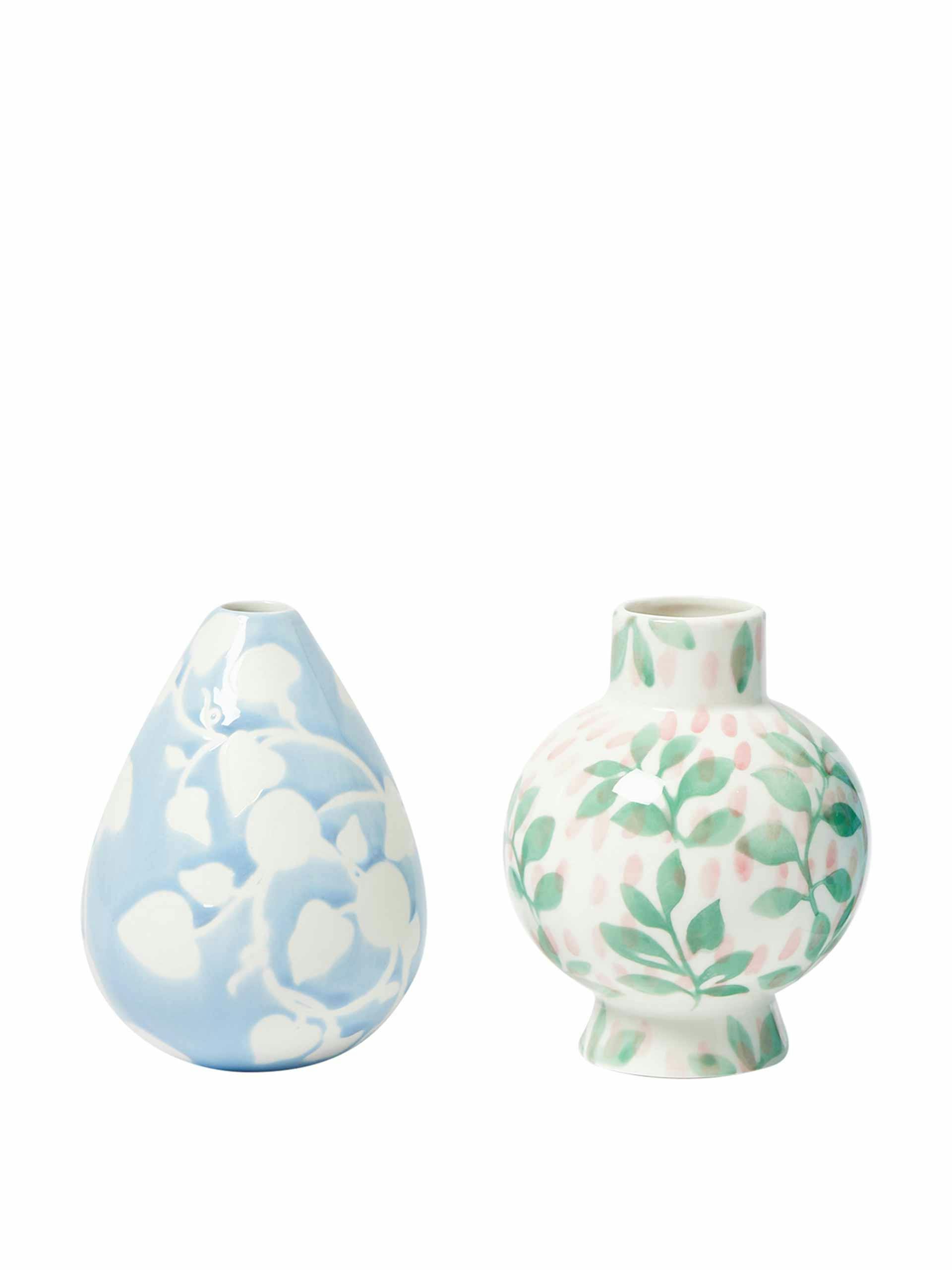 Holly floral ceramic bud vases (set of two)