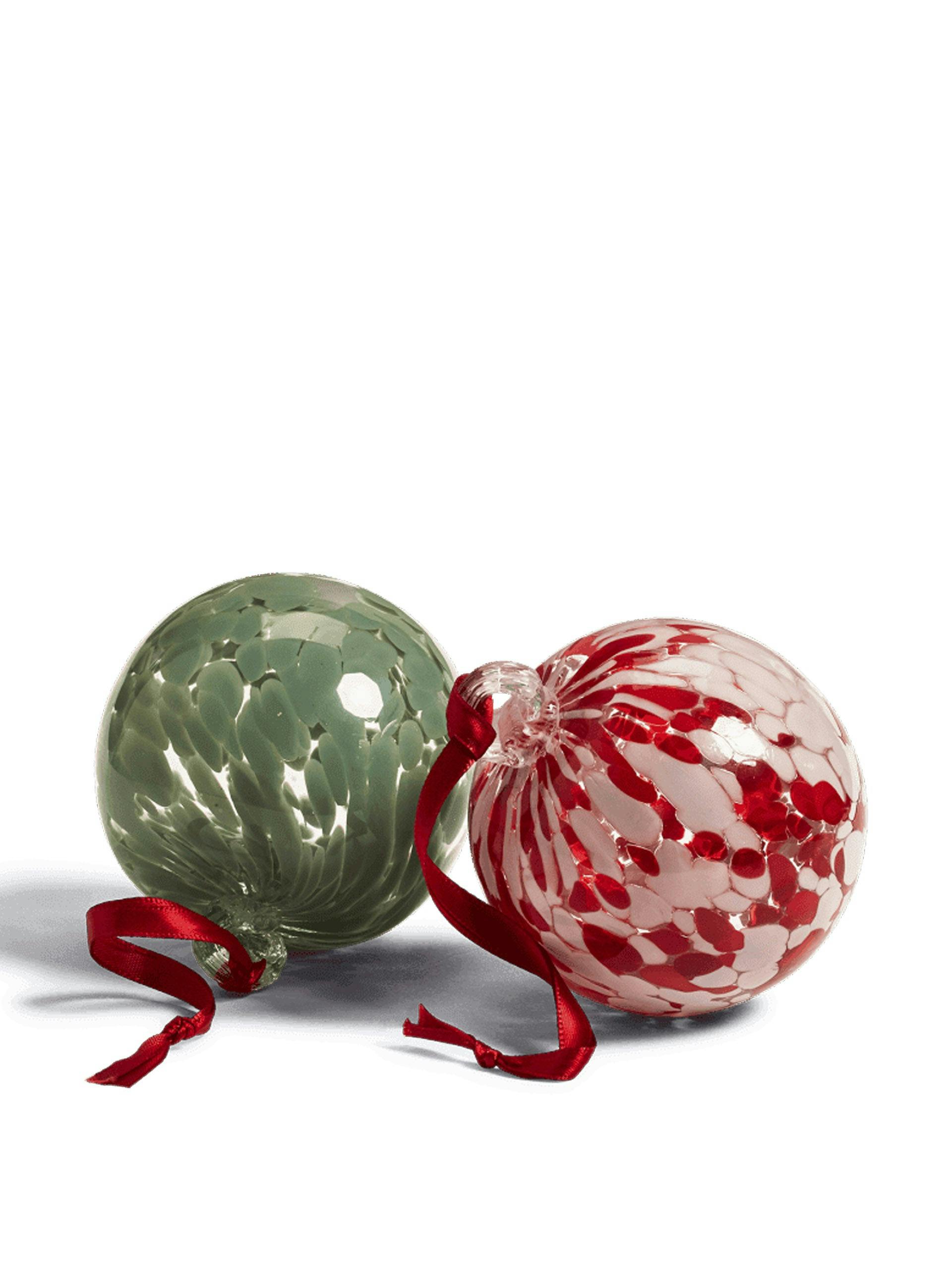 Sumi glass red and green bauble tree decorations (set of 2)