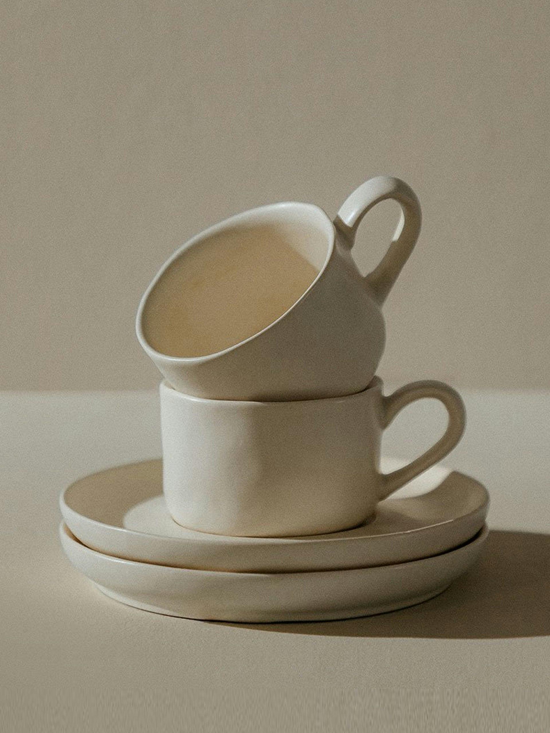 Belvere cups and saucers (set of 2)