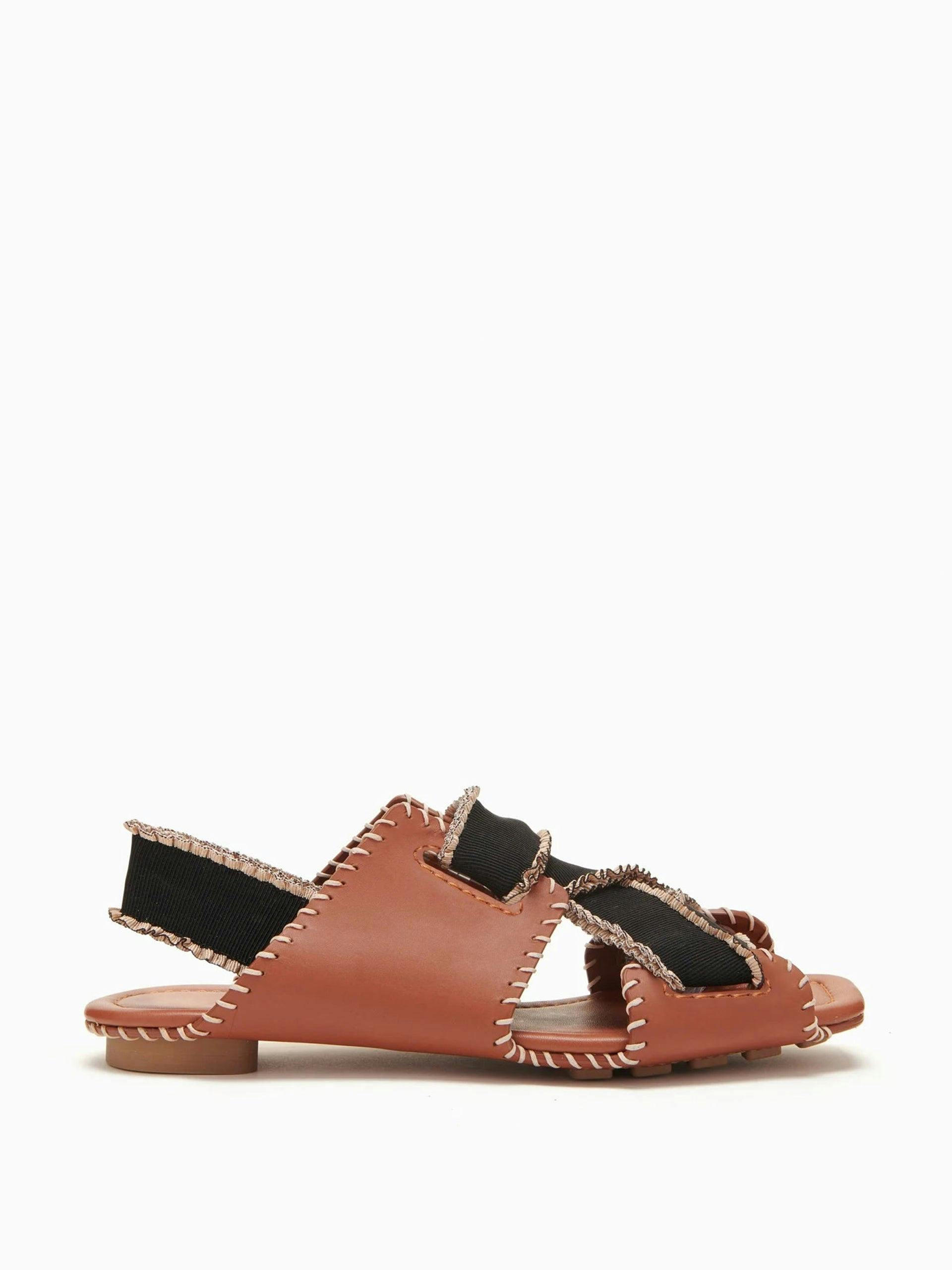 Brown leather elastic-strap sandals with contrast stitching