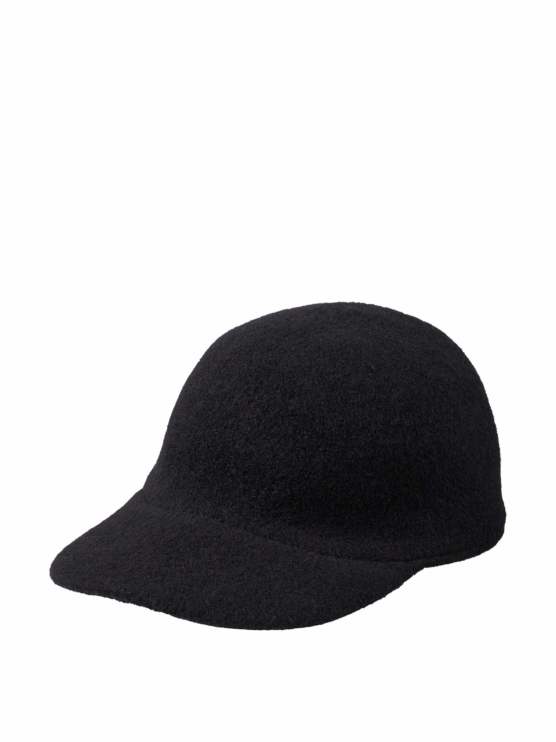 Black adjustable wool cap